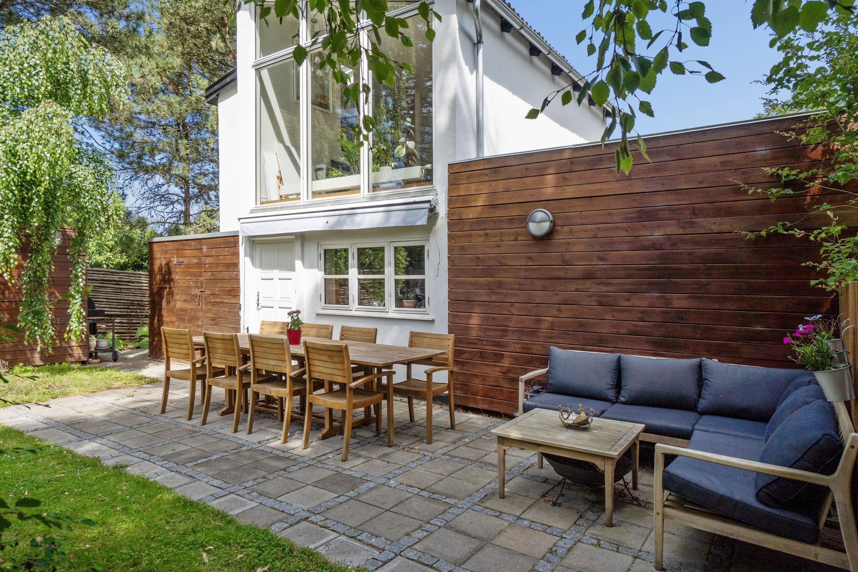 Fremhævet terrasse billede i fuldskærmstilstand. Billede af Høje Lønholt 12A, Lønholt, 3480 Fredensborg