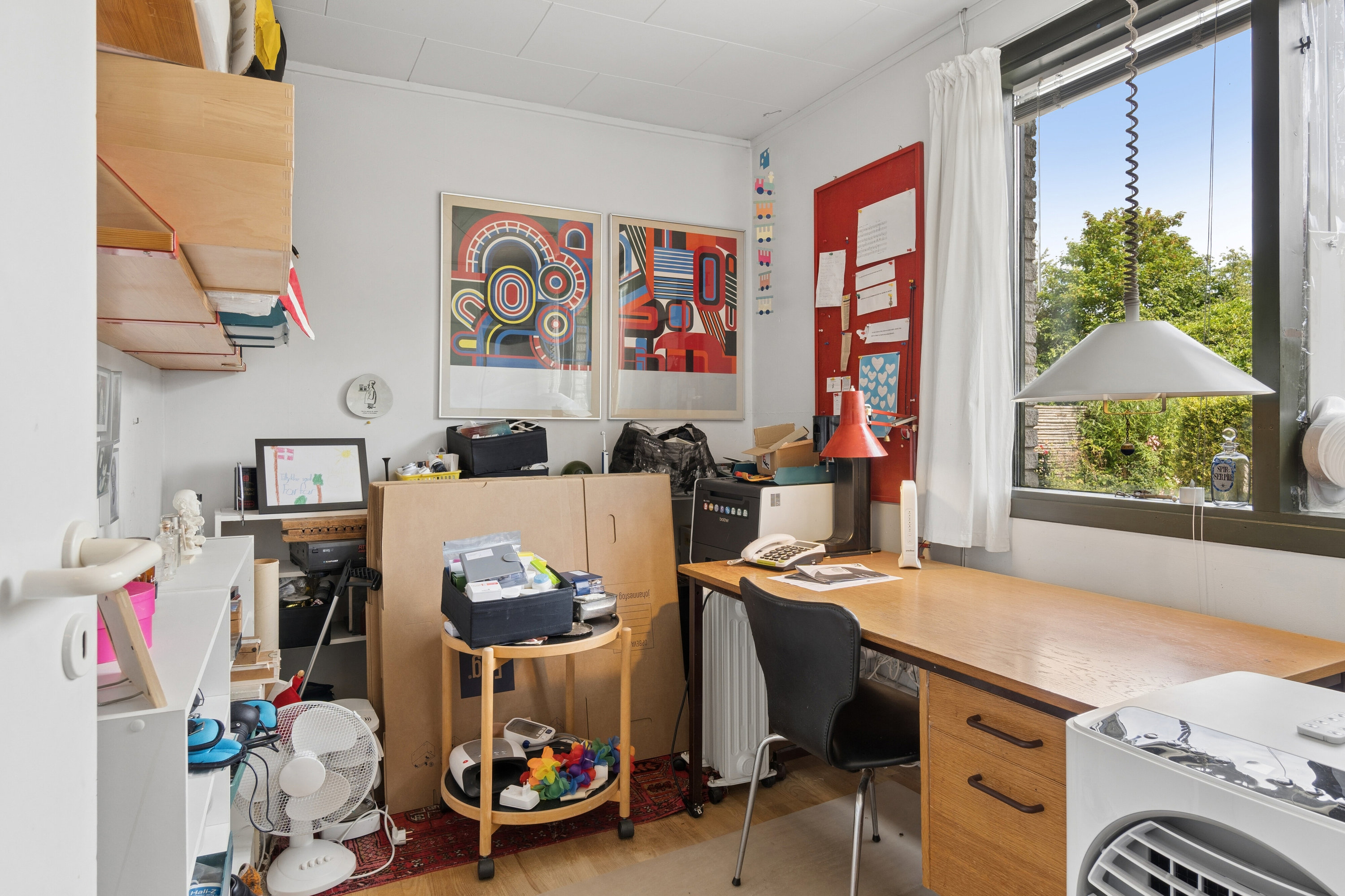Fremhævet arbejdsværelse billede i fuldskærmstilstand. Billede af Gøgevang 102, 2970 Hørsholm