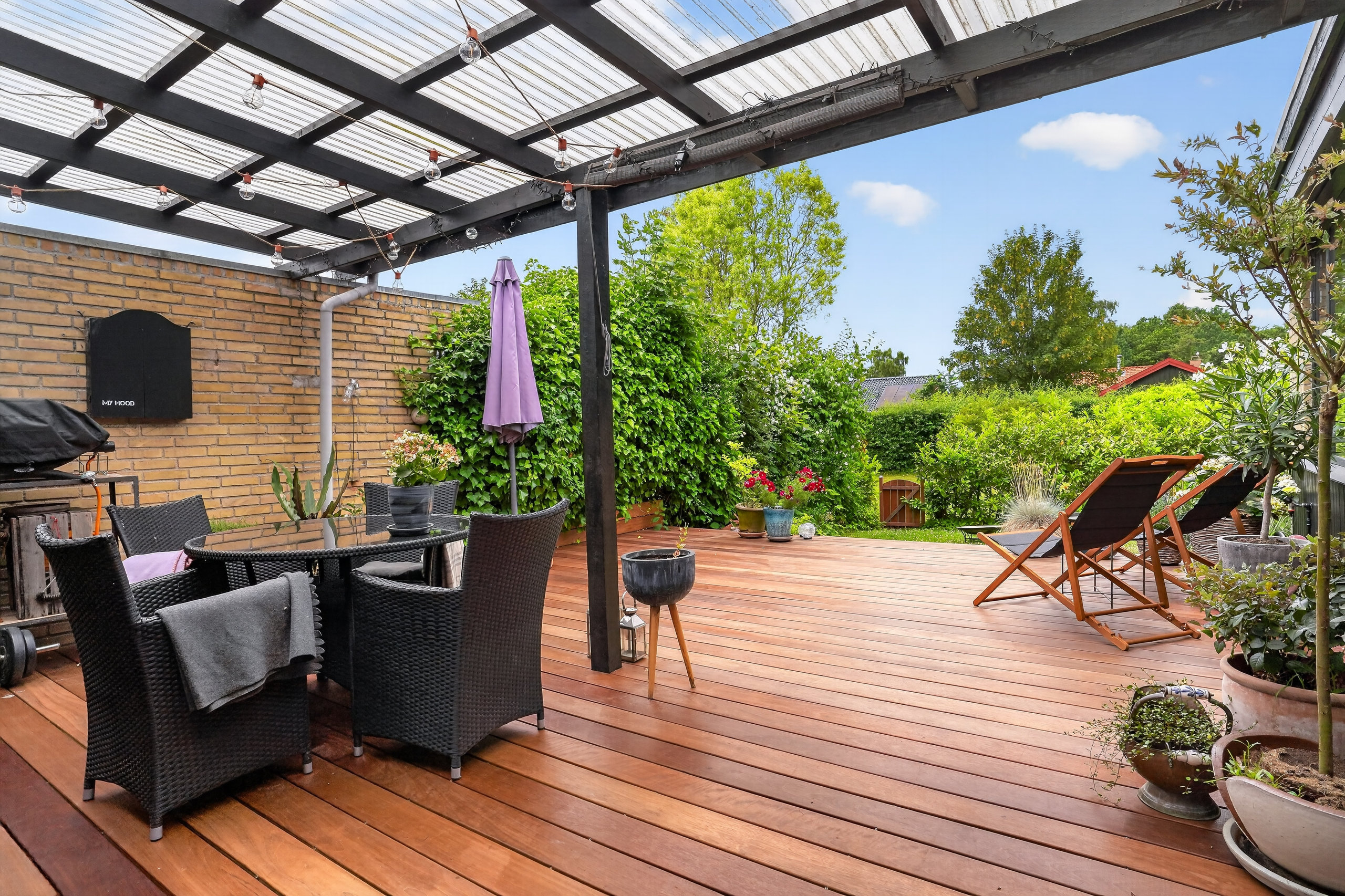 Miniaturebillede 1: terrasse. Billede af Hasselvej 5, 3000 Helsingør