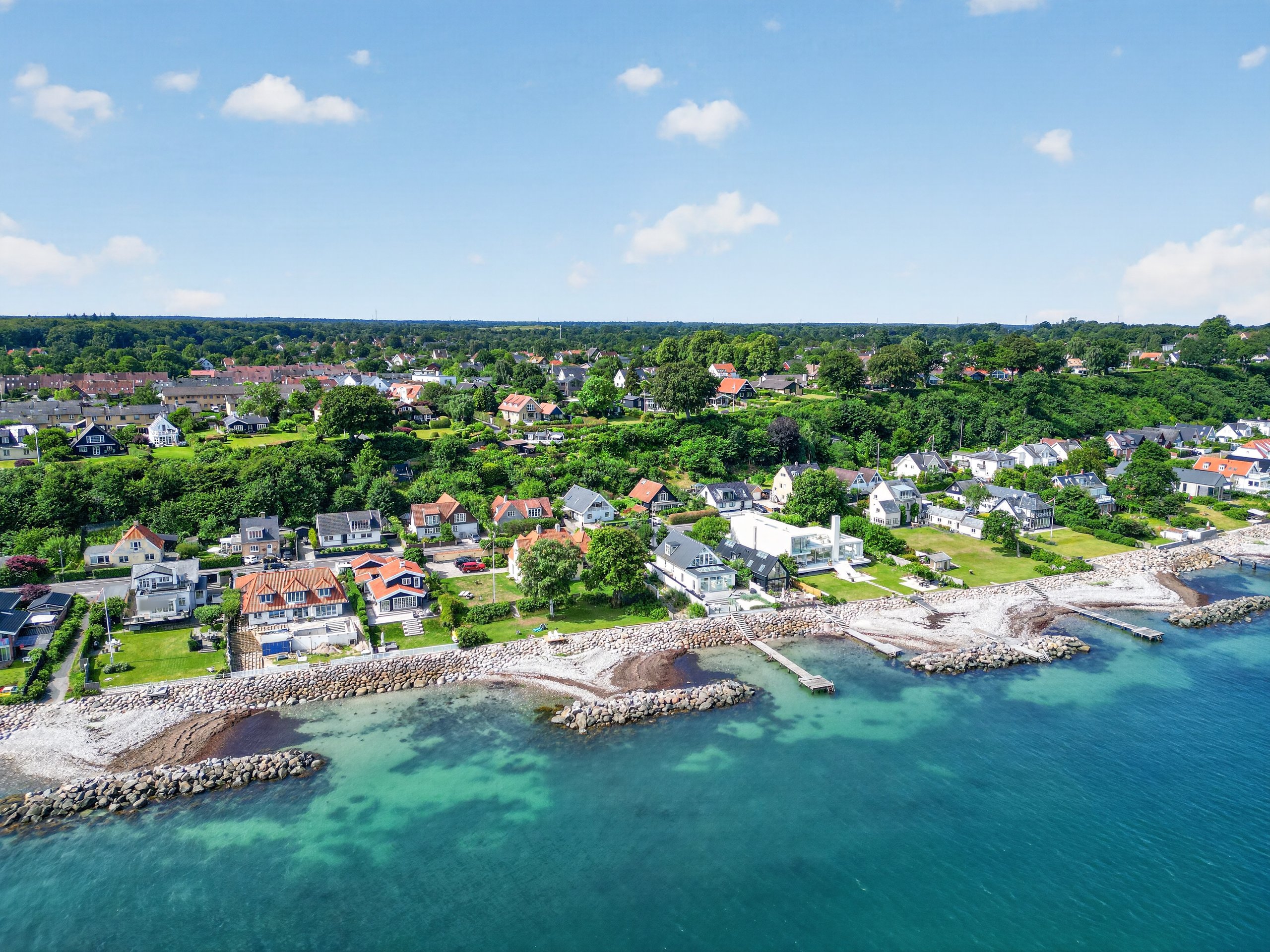 Fremhævet luftfoto billede i fuldskærmstilstand. Billede af Nordre Strandvej 217A, 3140 Ålsgårde