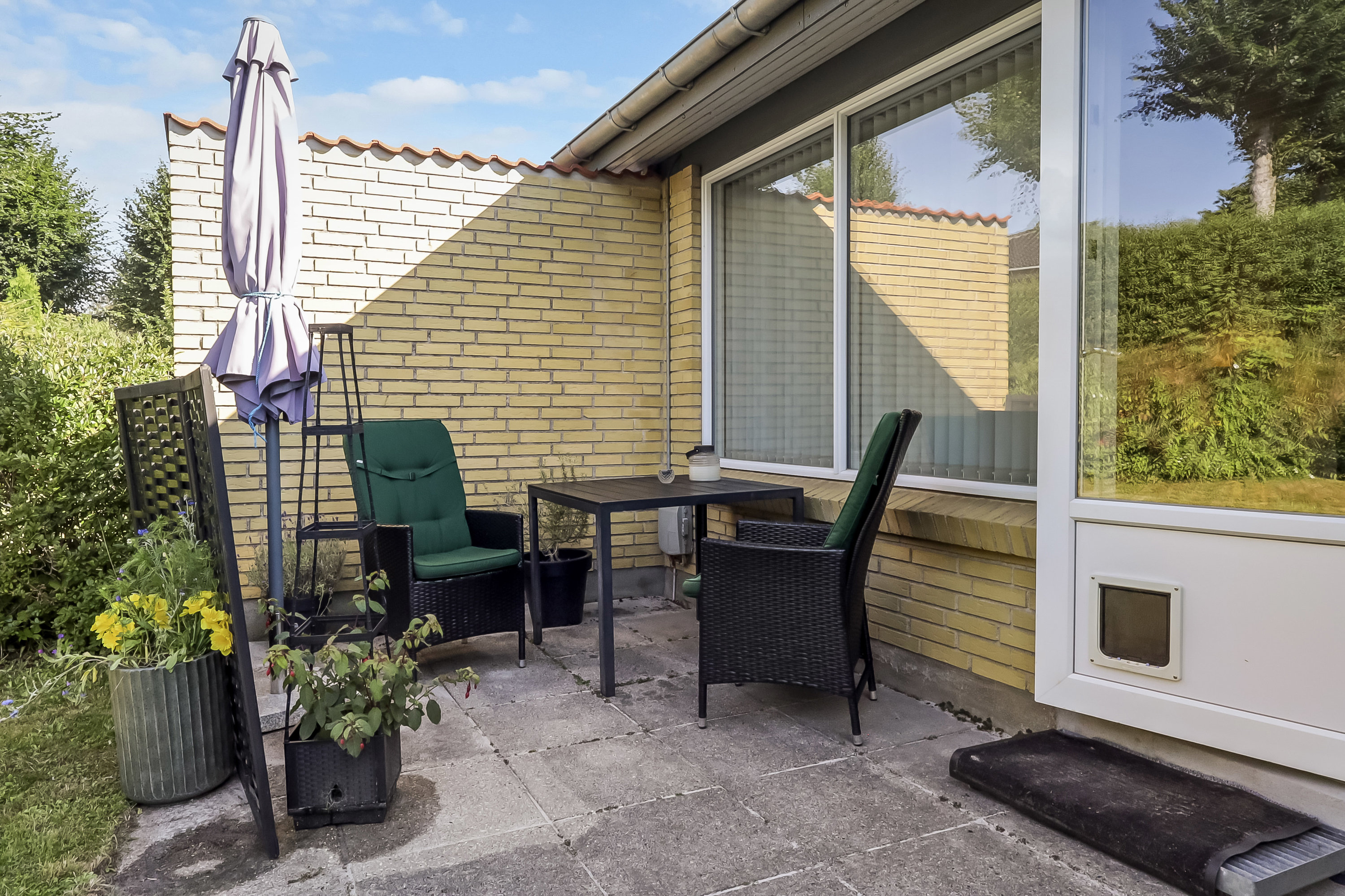 Fremhævet terrasse billede i fuldskærmstilstand. Billede af Thorsvang 18, Tåsinge, 5700 Svendborg