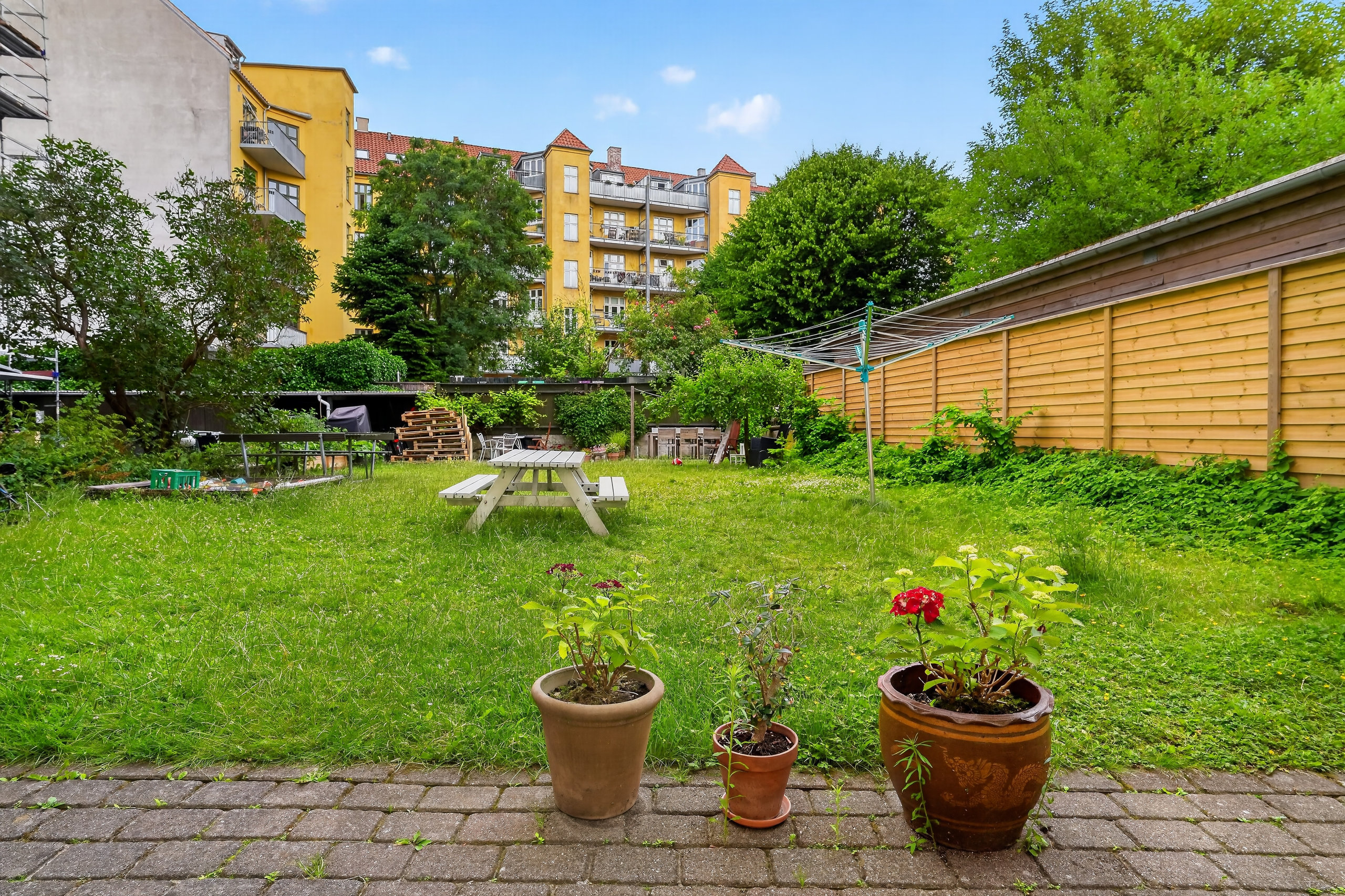 Fremhævet gårdmiljø billede i fuldskærmstilstand. Billede af Valby Langgade 98, 2. th., 2500 Valby
