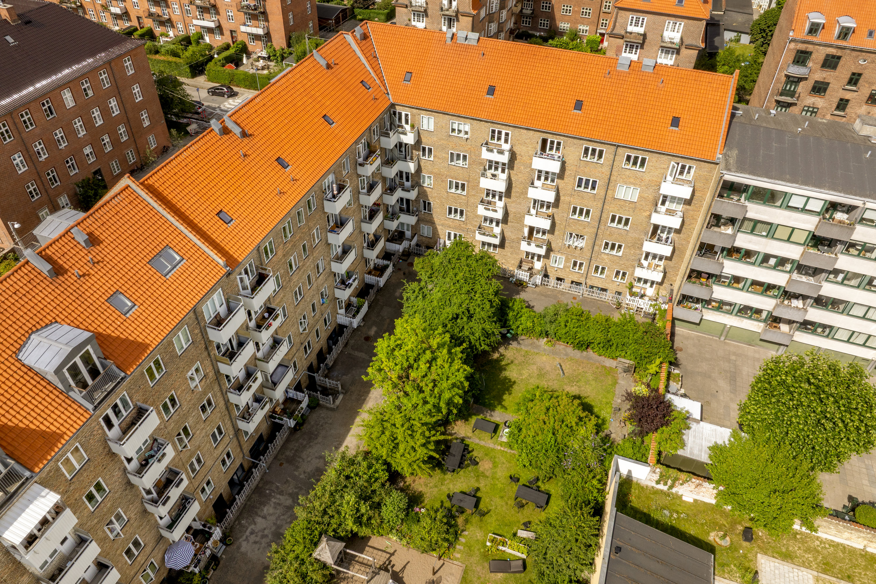 Fremhævet  billede i fuldskærmstilstand. Billede af Duevej 50, 4. tv., 2000 Frederiksberg
