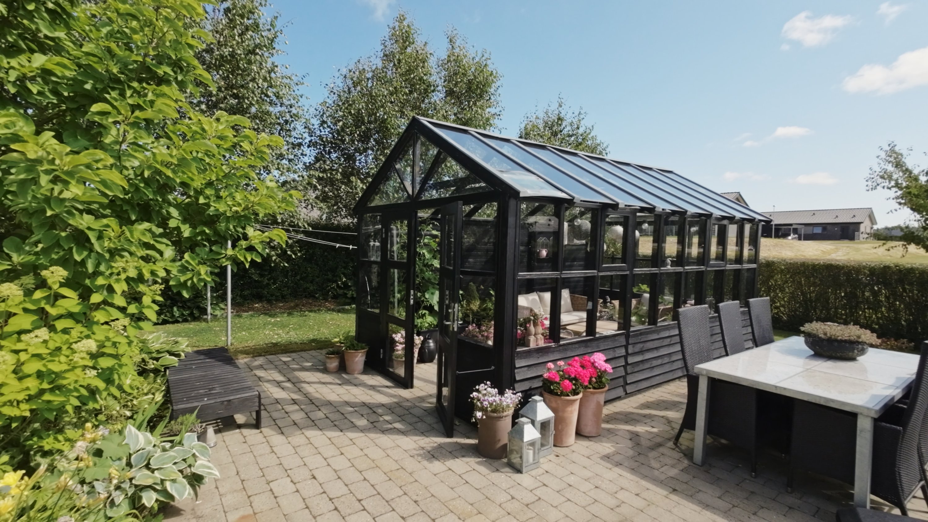 Fremhævet terrasse billede i fuldskærmstilstand. Billede af Viborgvej 91, Mejrup, 7500 Holstebro