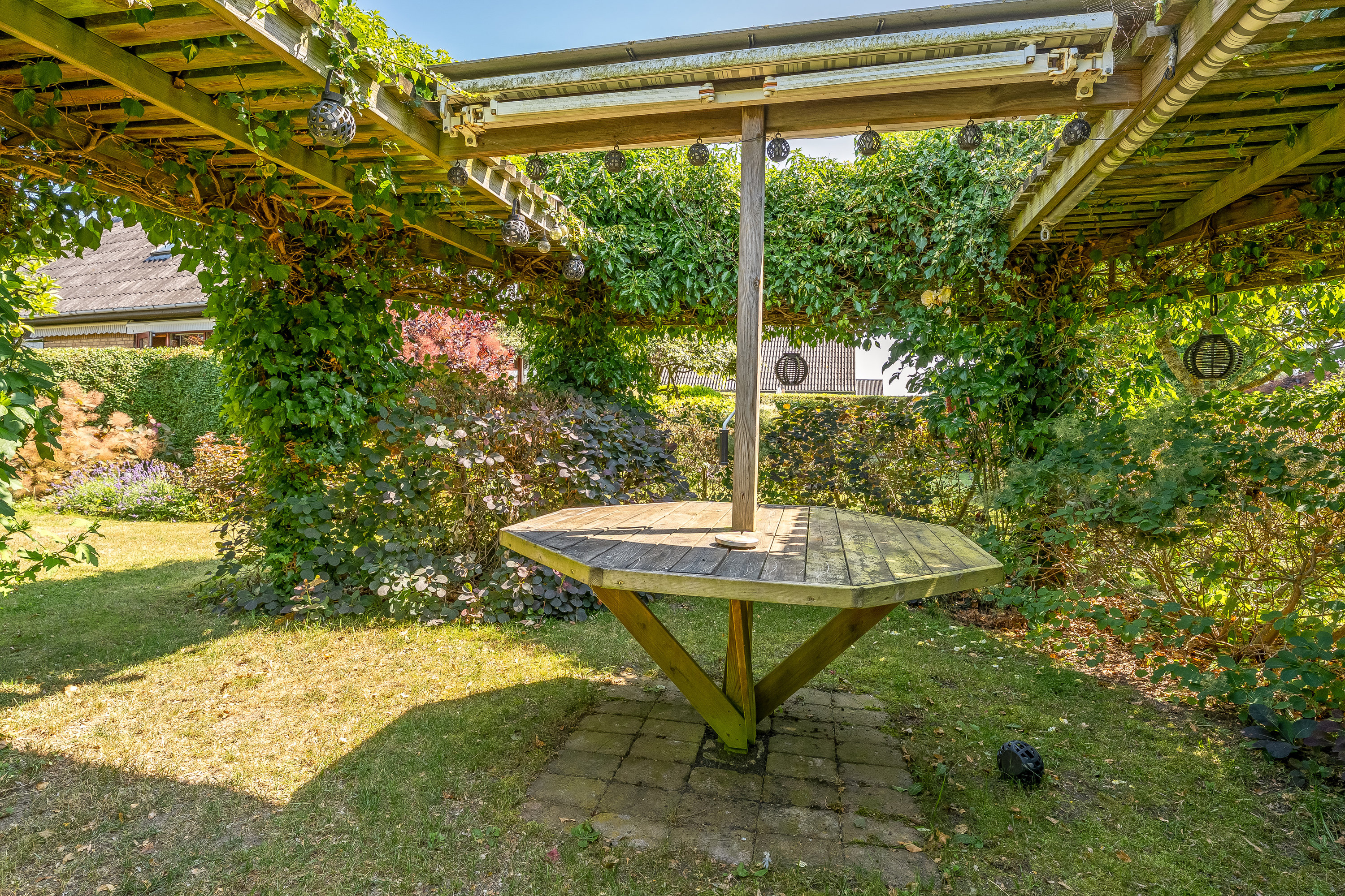 Fremhævet terrasse billede i fuldskærmstilstand. Billede af Ndr Kongemarksvej 9, 4880 Nysted