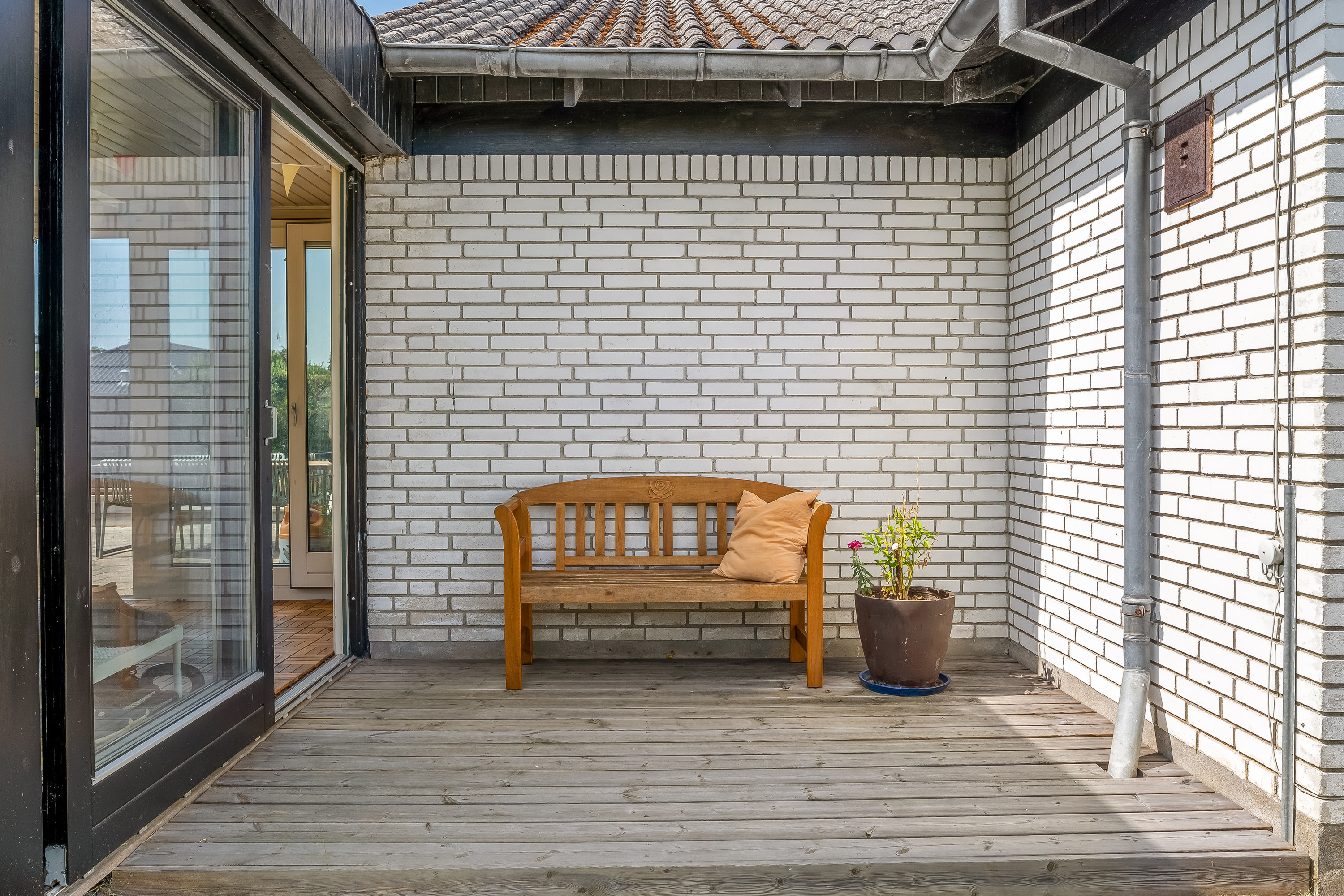 Fremhævet terrasse billede i fuldskærmstilstand. Billede af Ahornvænget 3, Sdr Vedby, 4800 Nykøbing F