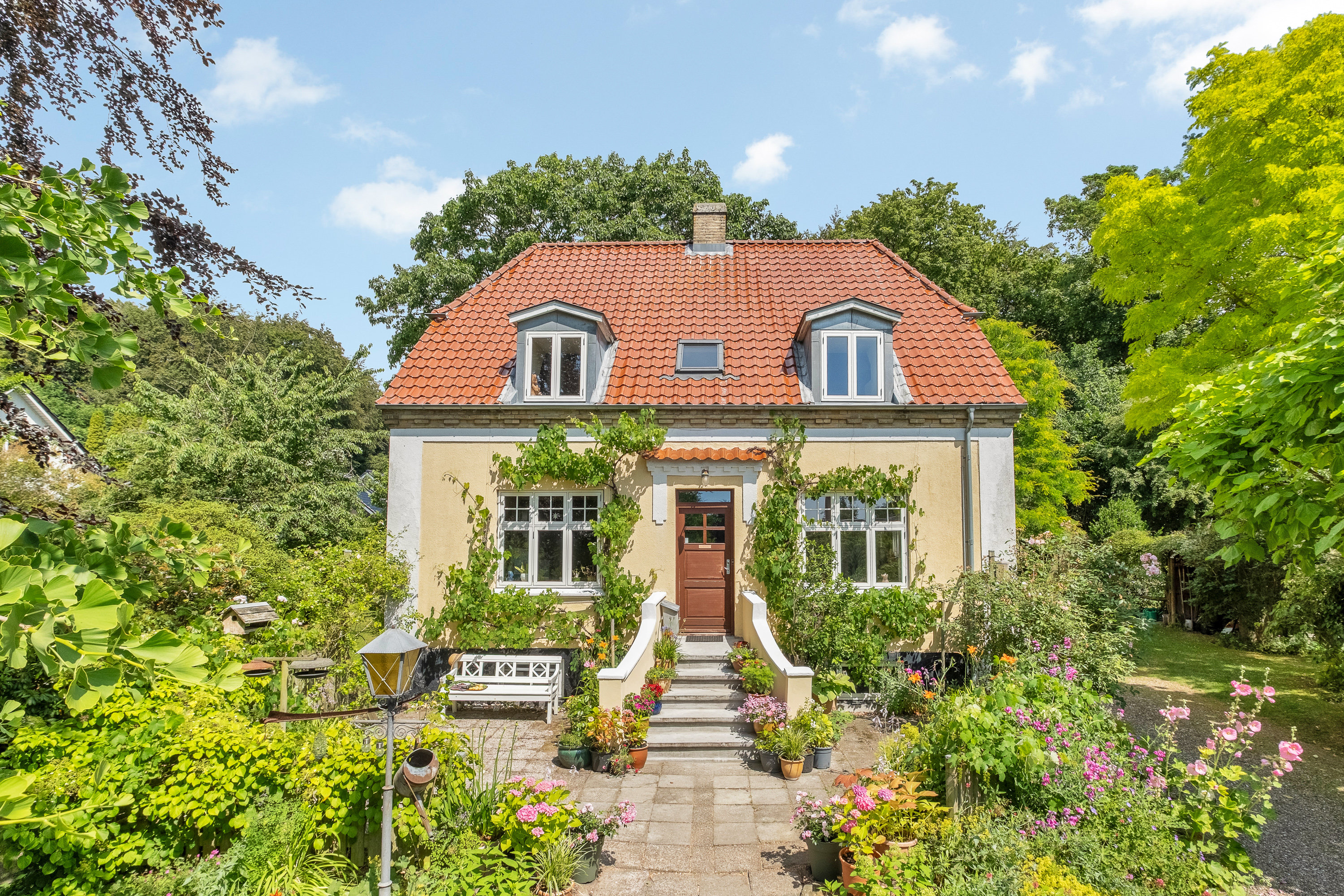 Villa: Facade på Bygaden 21, 8520 Lystrup