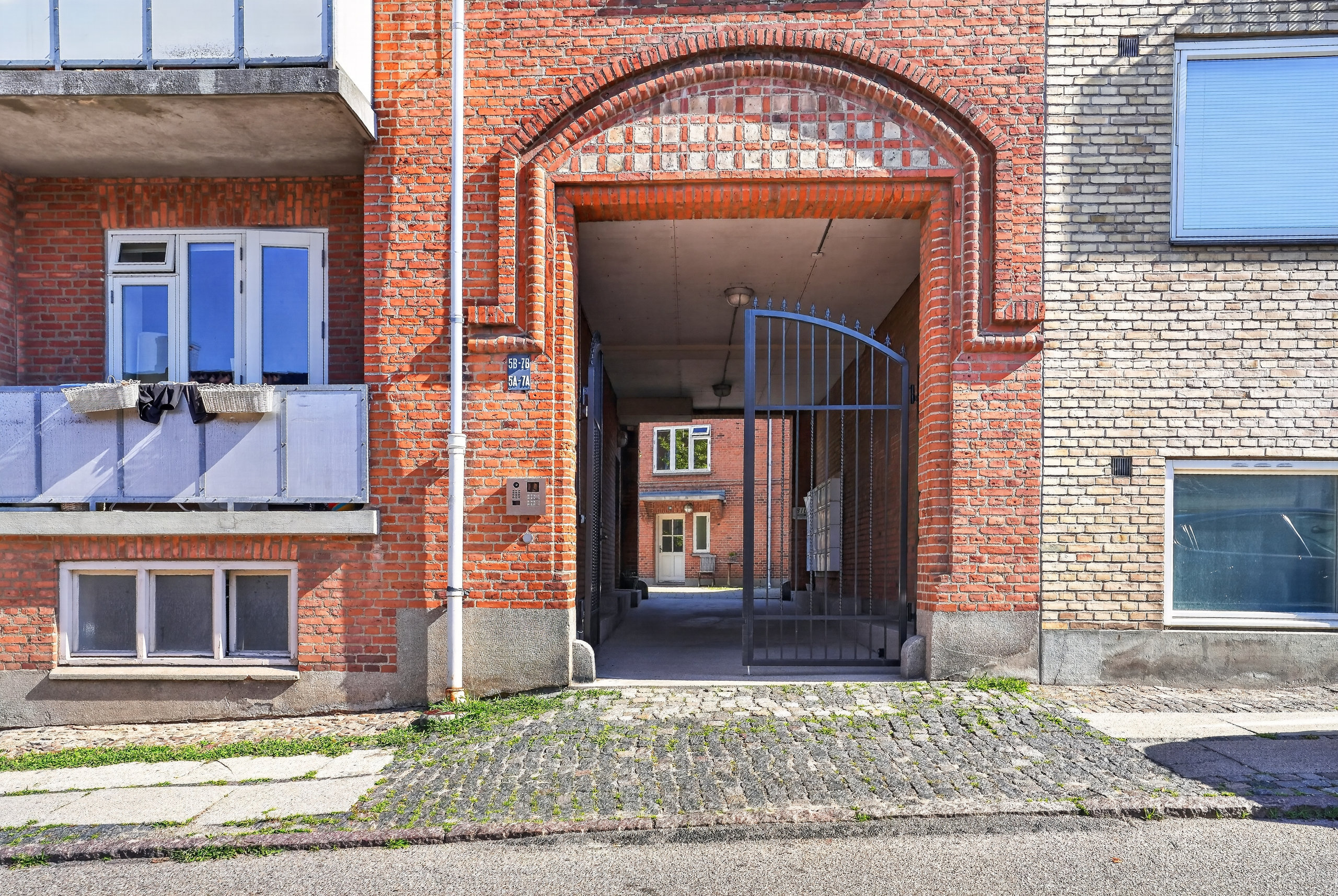 Fremhævet ejendommen billede i fuldskærmstilstand. Billede af Bakkegade 7A, 3. th., 3400 Hillerød