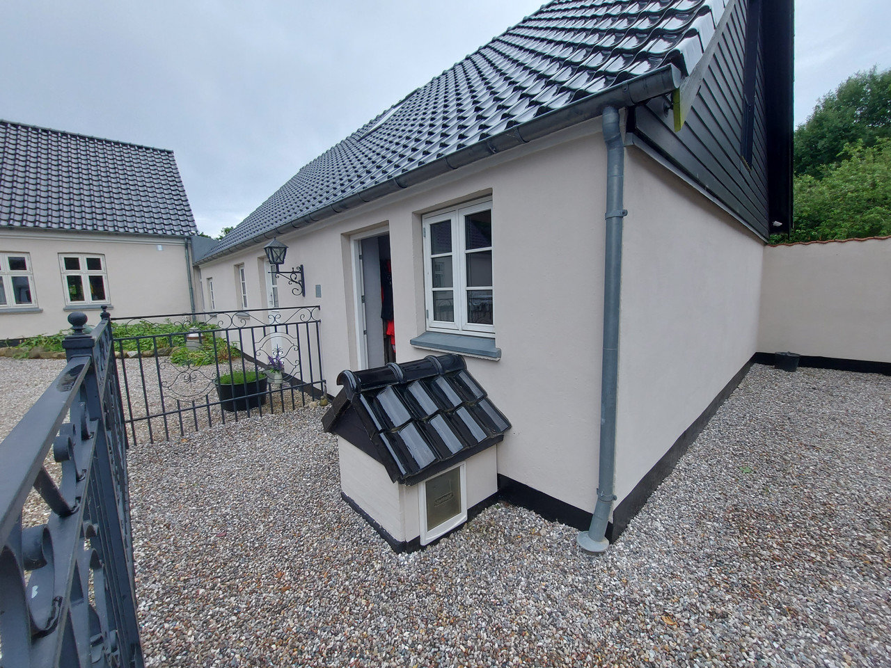 Fremhævet  billede i fuldskærmstilstand. Billede af Svanningehuse 30, Diernæs, 5600 Faaborg