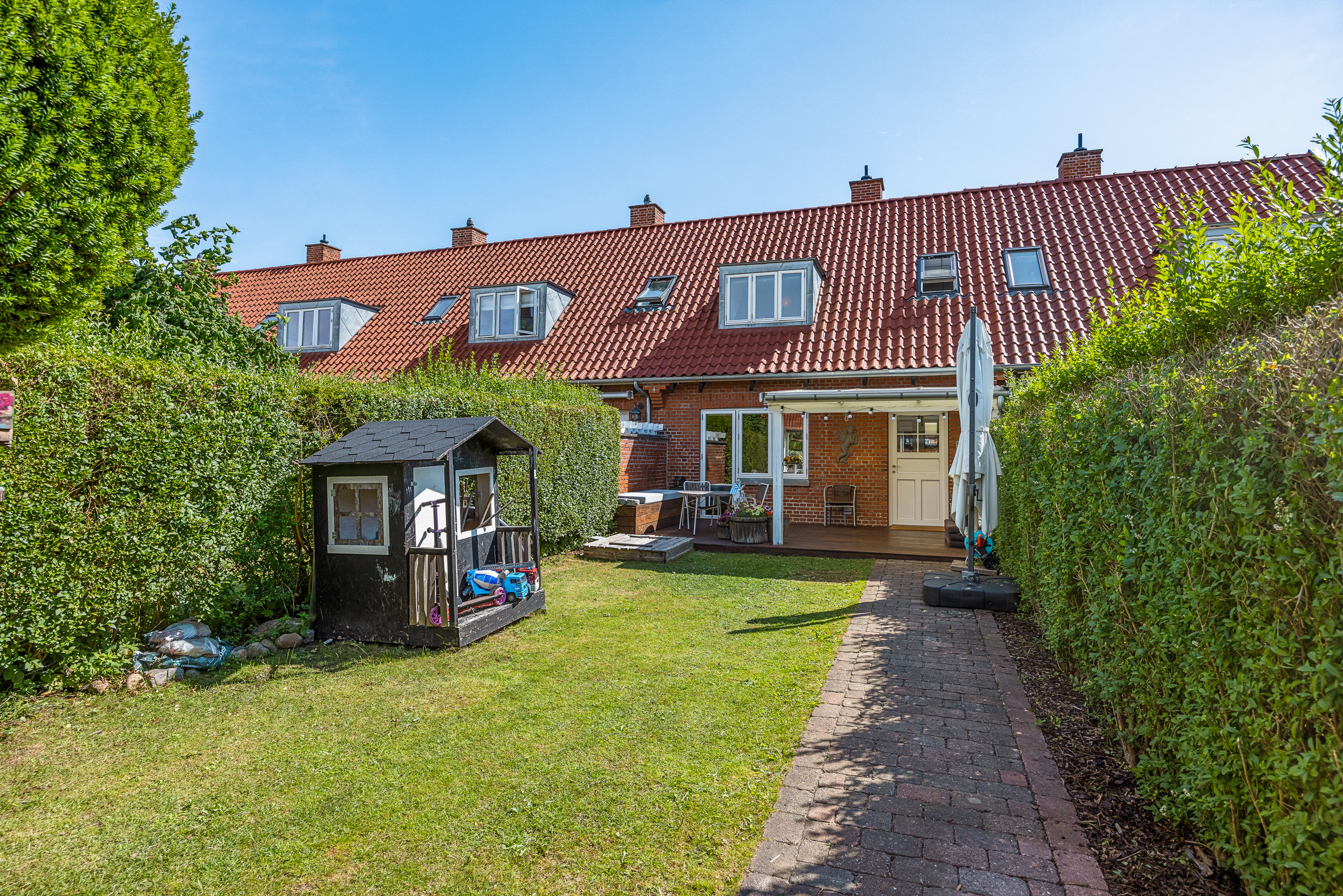 Fremhævet facade billede i fuldskærmstilstand. Billede af Havretoften 31, 2800 Kongens Lyngby