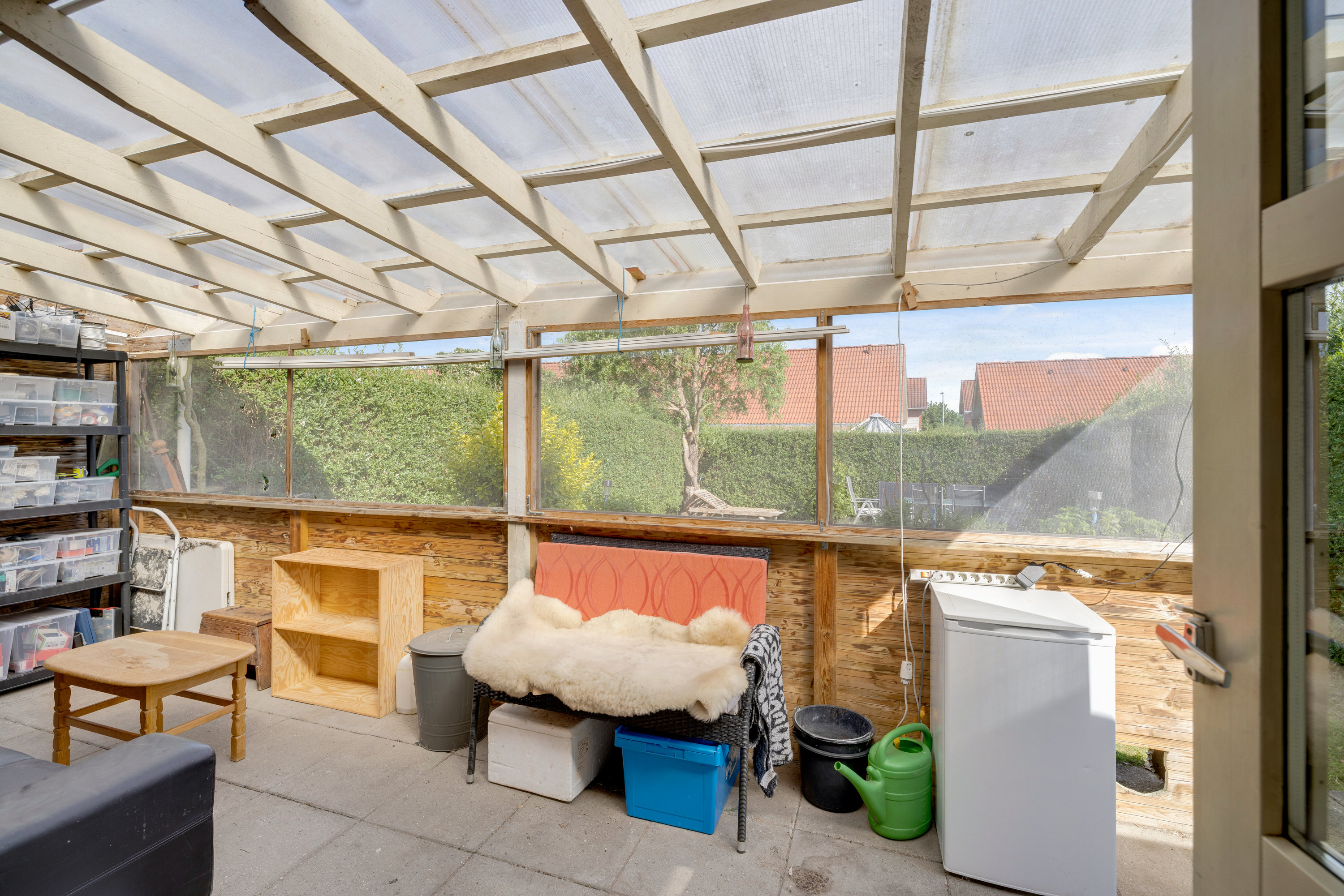Fremhævet overdækket terrasse billede i fuldskærmstilstand. Billede af Nøddelunden 212, Lille Smørum, 2765 Smørum