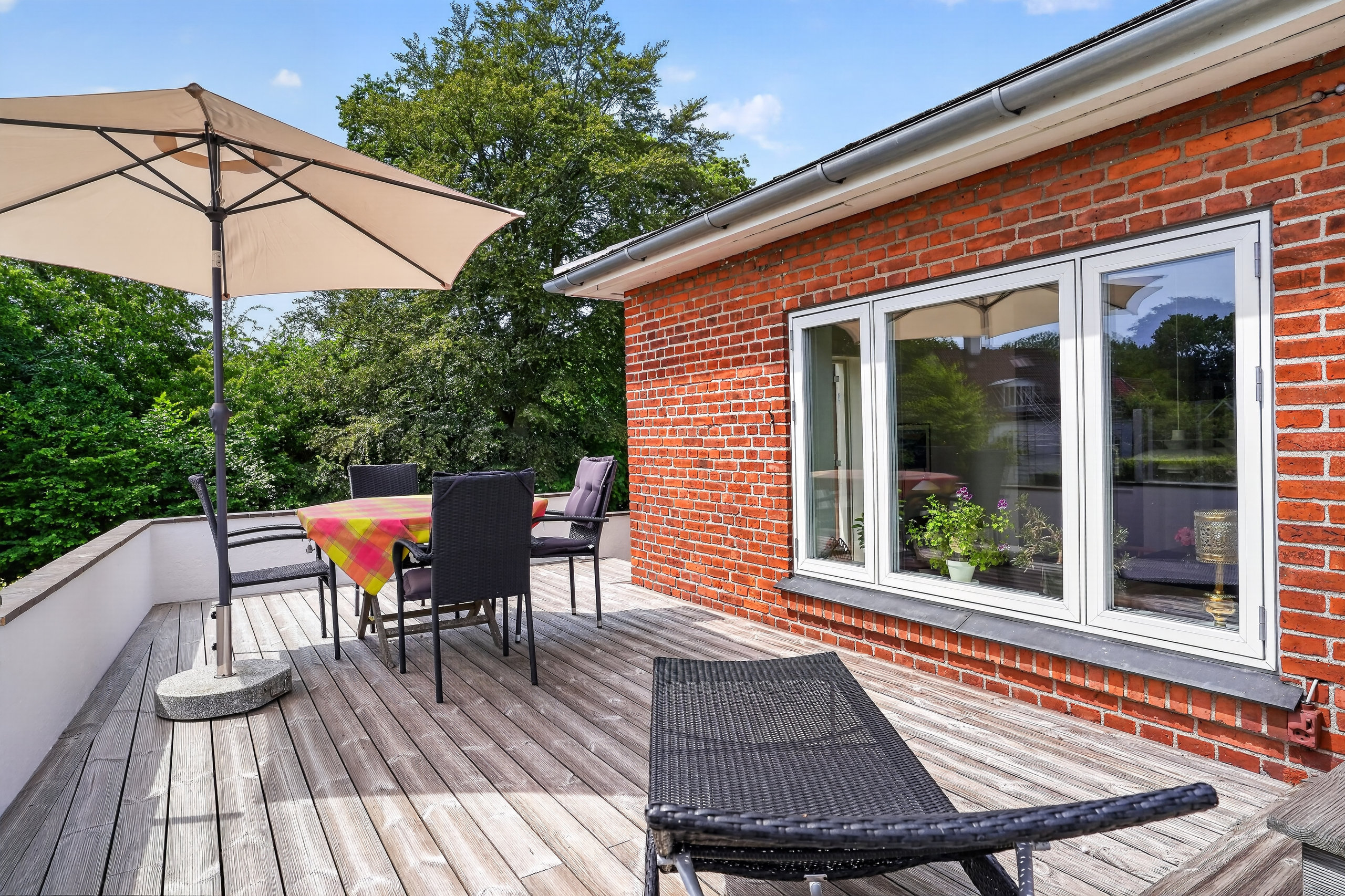 Fremhævet terrasse billede i fuldskærmstilstand. Billede af Tordenskjoldsvej 39, 3000 Helsingør