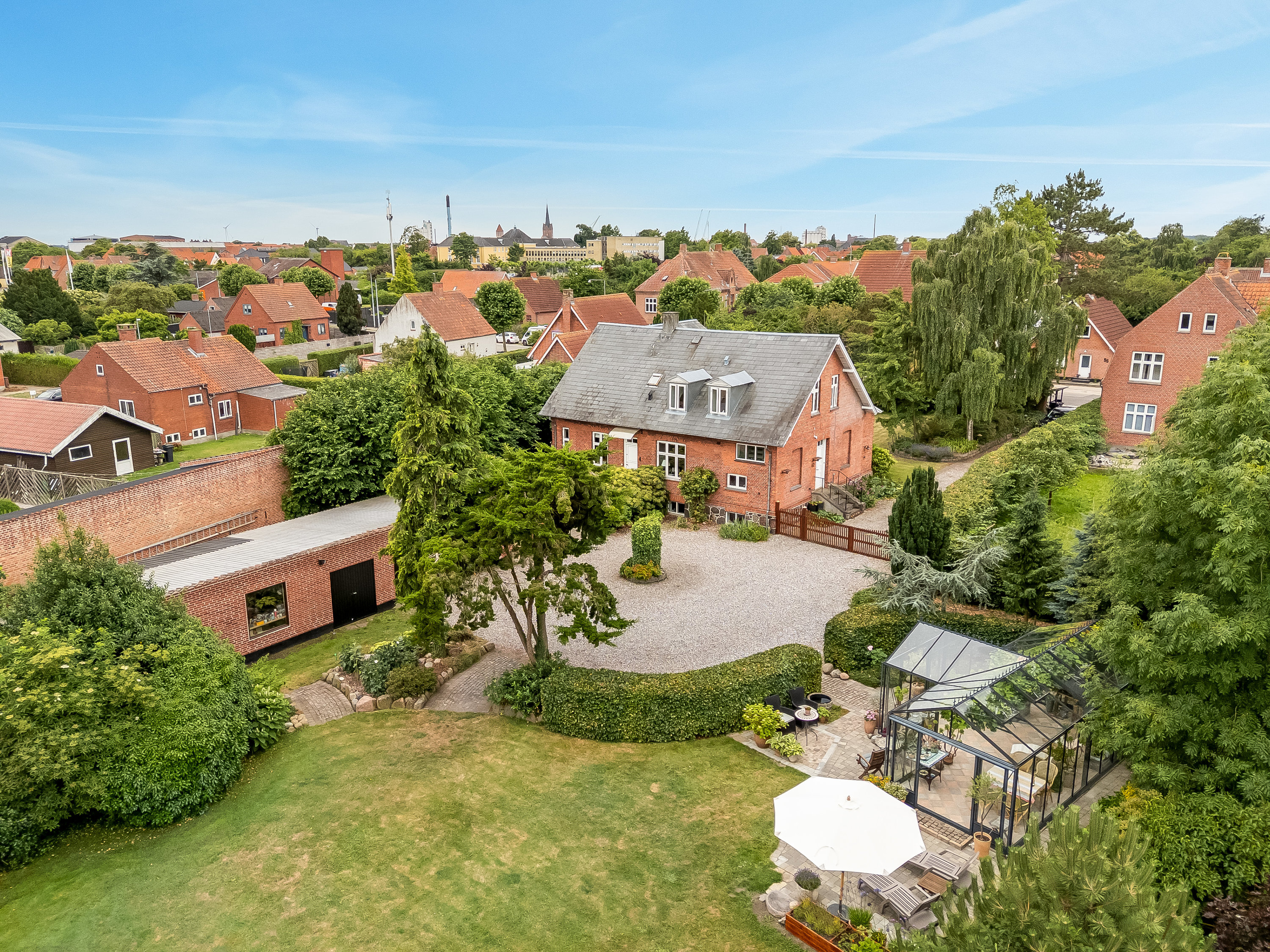 Villa: Luftfoto på Løjtoftevej 62, 4900 Nakskov