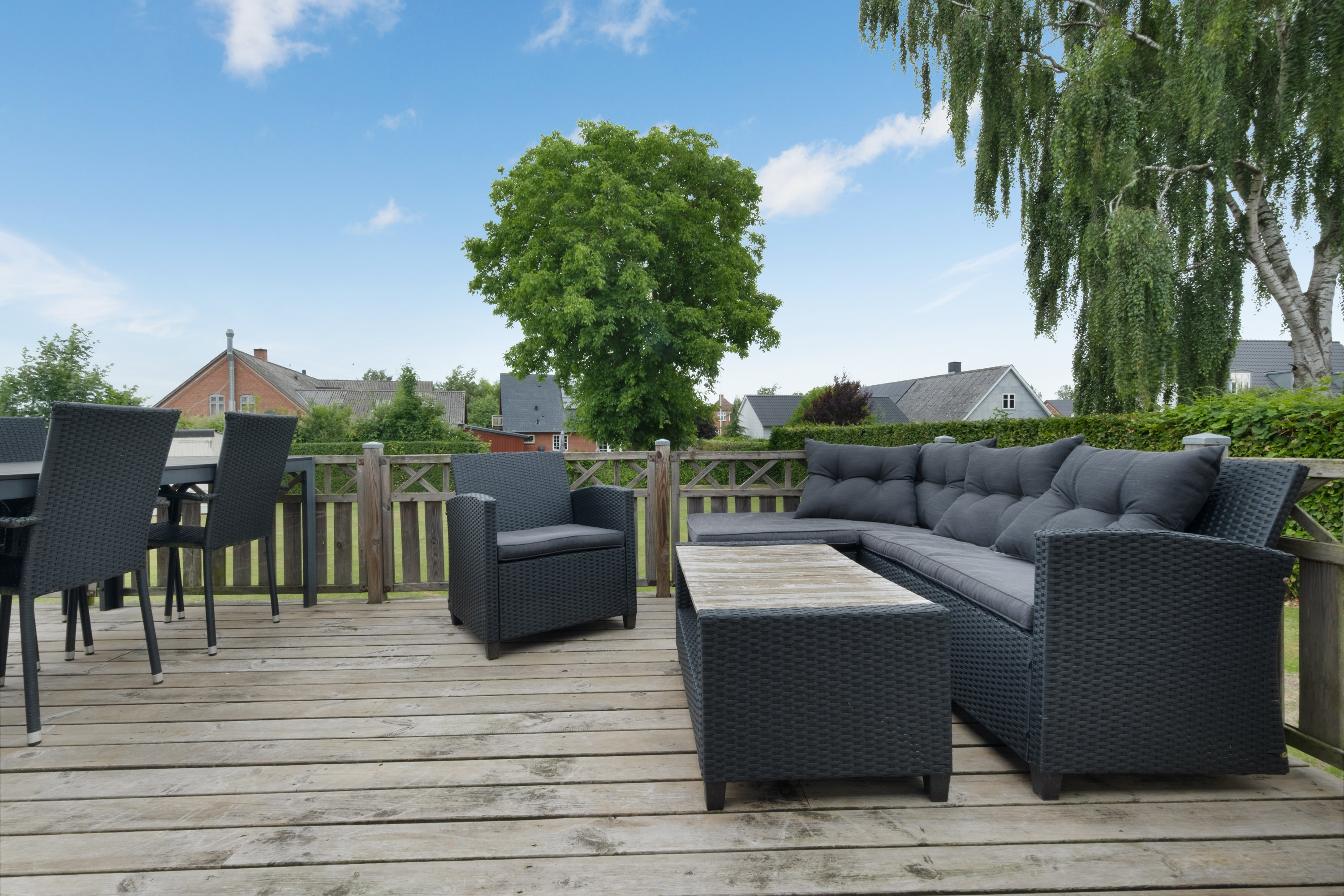 Fremhævet terrasse billede i fuldskærmstilstand. Billede af Højbjergvej 1, Skellerup, 5540 Ullerslev
