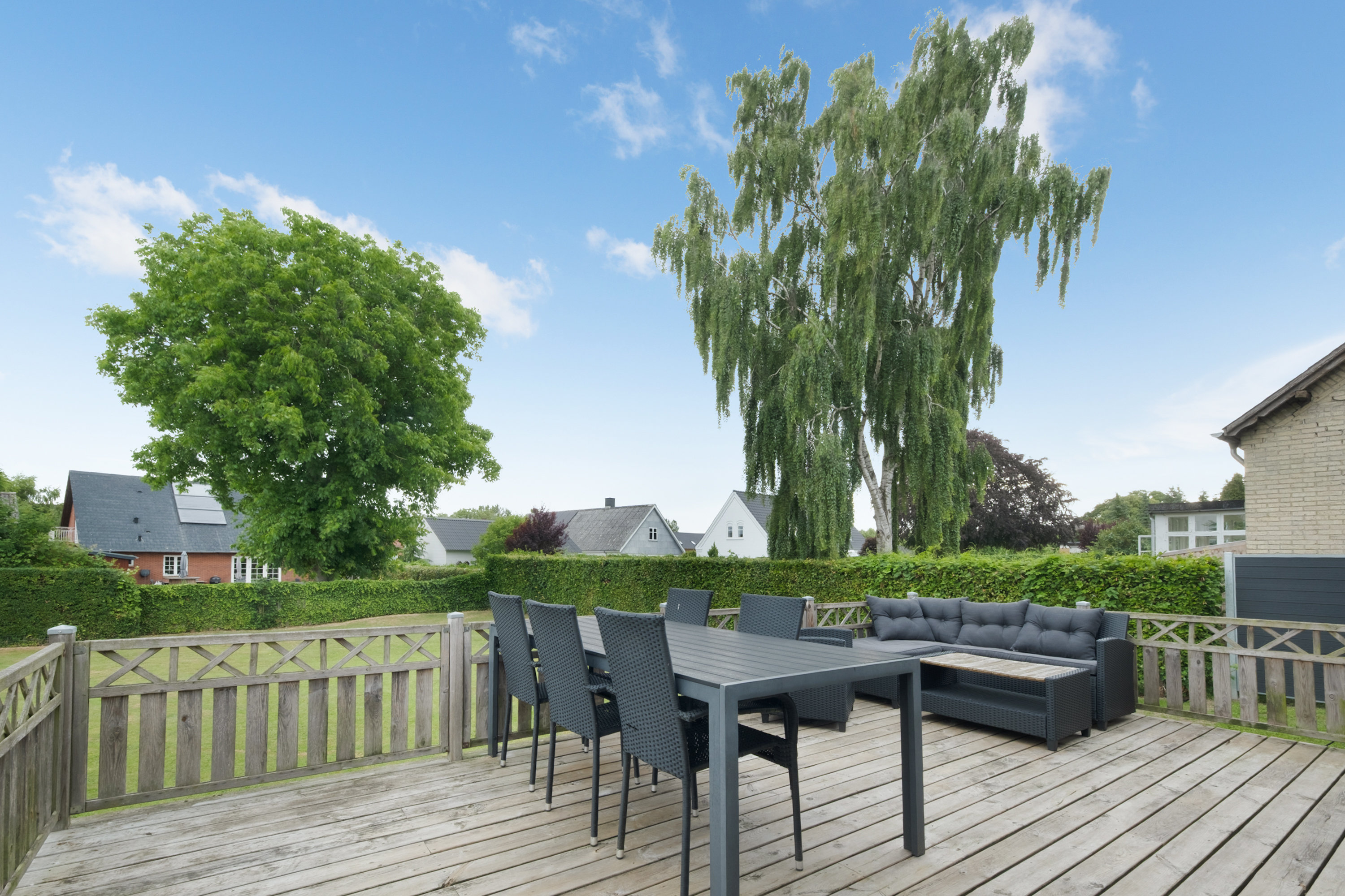 Fremhævet terrasse billede i fuldskærmstilstand. Billede af Højbjergvej 1, Skellerup, 5540 Ullerslev