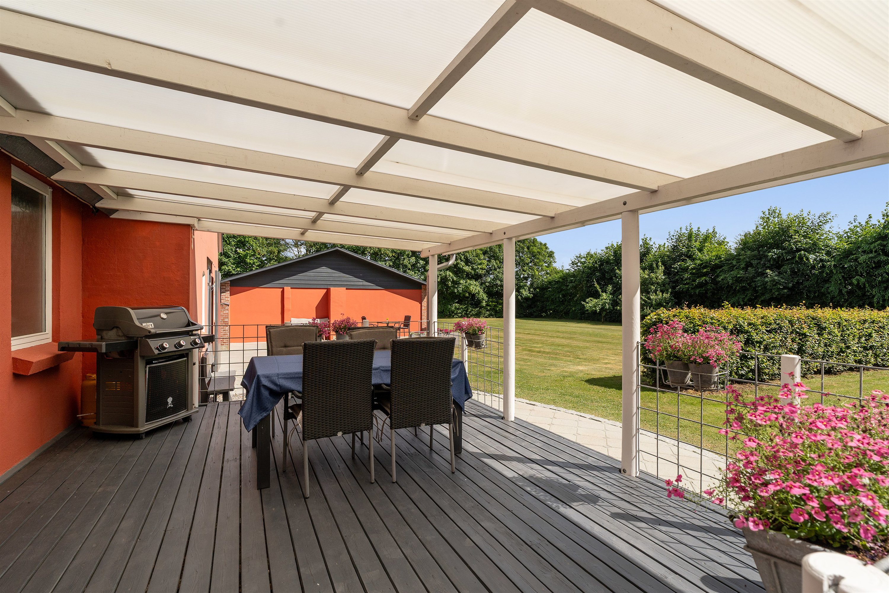 Fremhævet overdækket terrasse billede i fuldskærmstilstand. Billede af Gilbjergvej 43, Gilbjerg, 7250 Hejnsvig