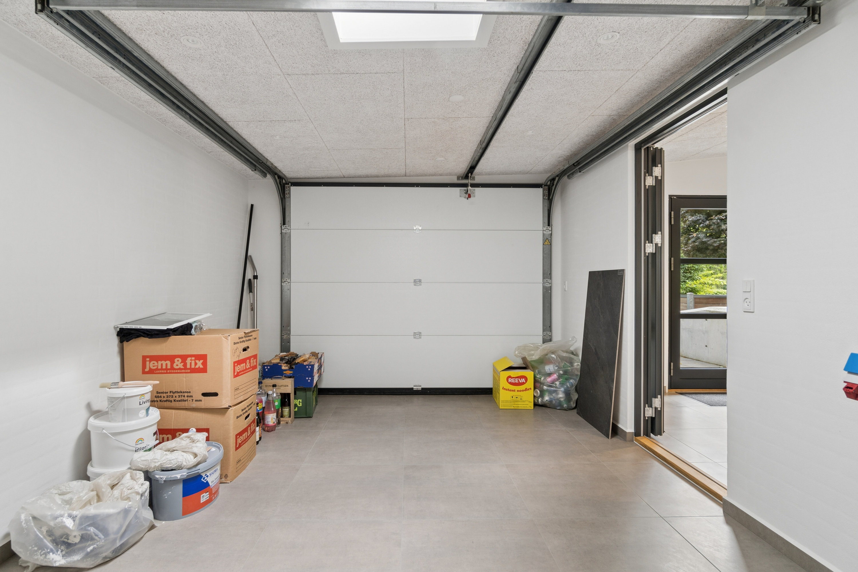 Fremhævet garage billede i fuldskærmstilstand. Billede af Åbakkevej 19, 7700 Thisted