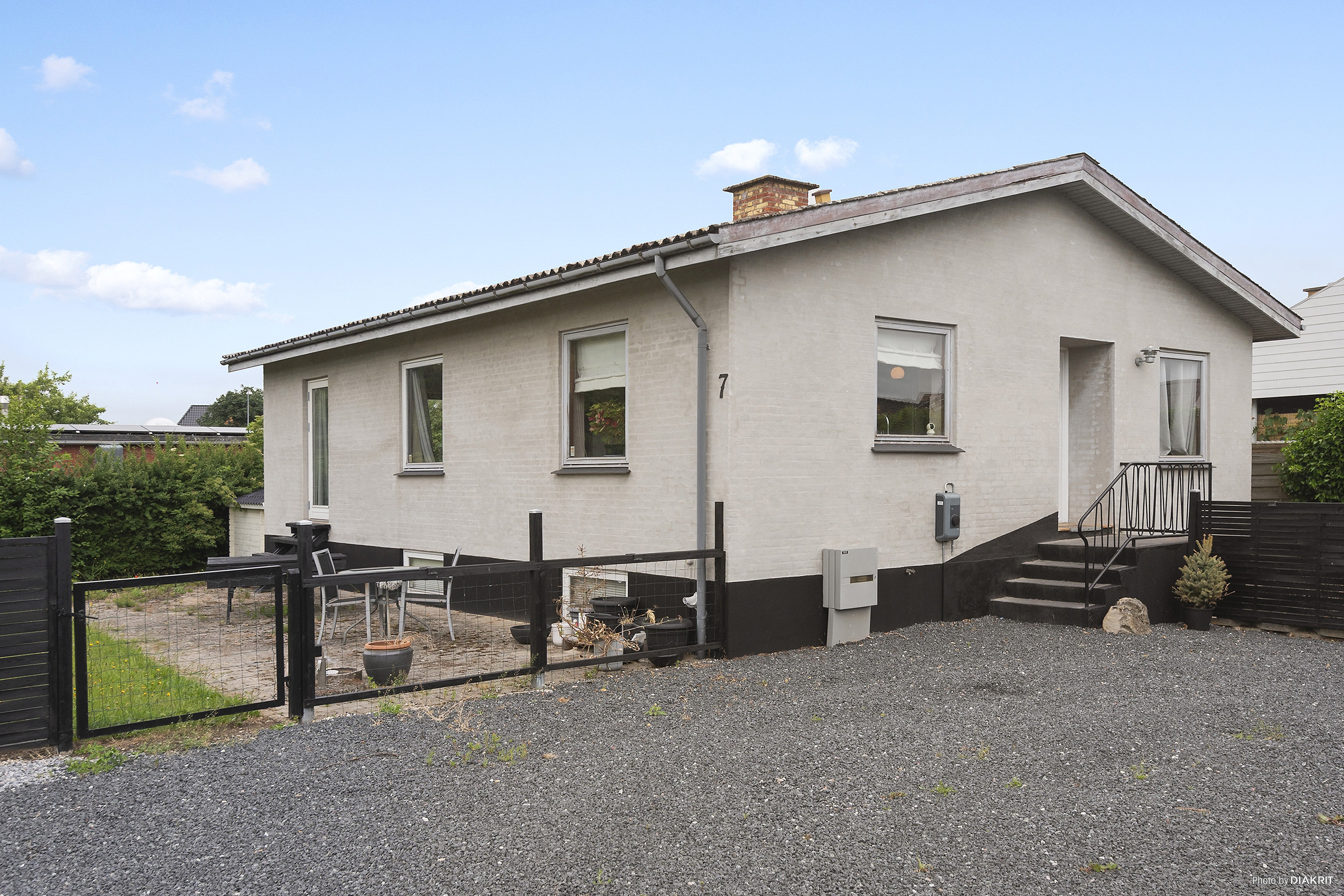 Villa: Ejendommen på Karisevej 7, Dalby, 4690 Haslev