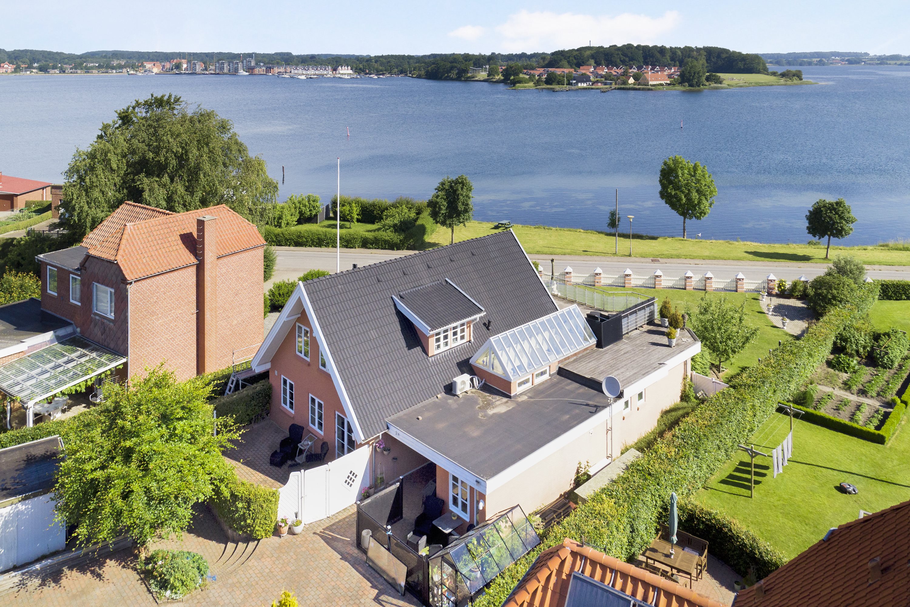Villa: Ejendommen på Svinget 2A, 6320 Egernsund