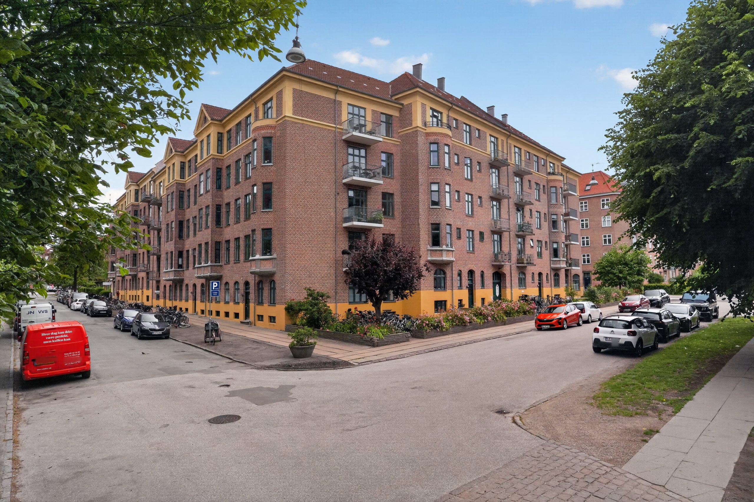 Fremhævet ejendommen billede i fuldskærmstilstand. Billede af Valgårdsvej 9, 2. th., 2500 Valby