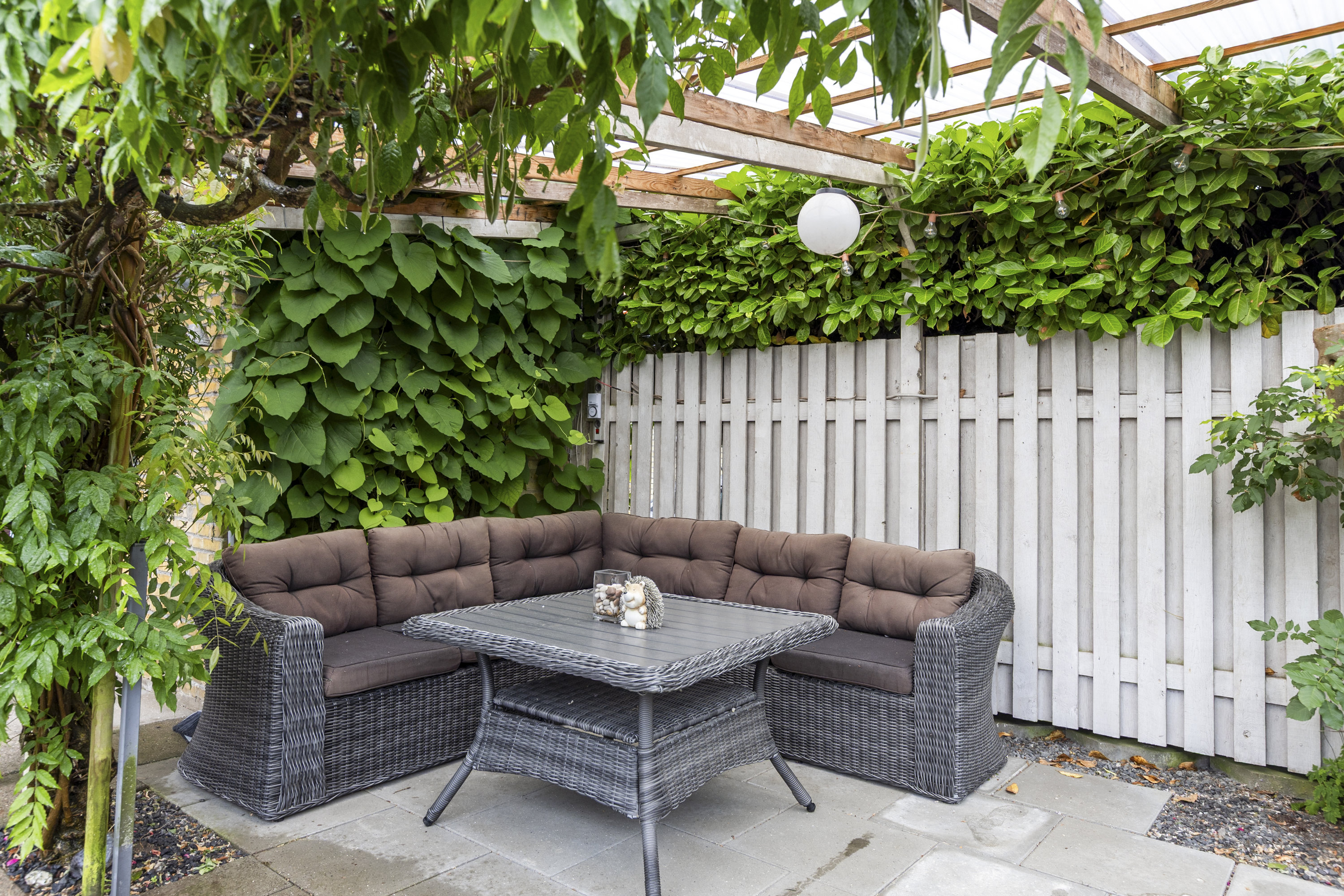 Fremhævet overdækket terrasse billede i fuldskærmstilstand. Billede af Valbygårdsvej 60, 4200 Slagelse