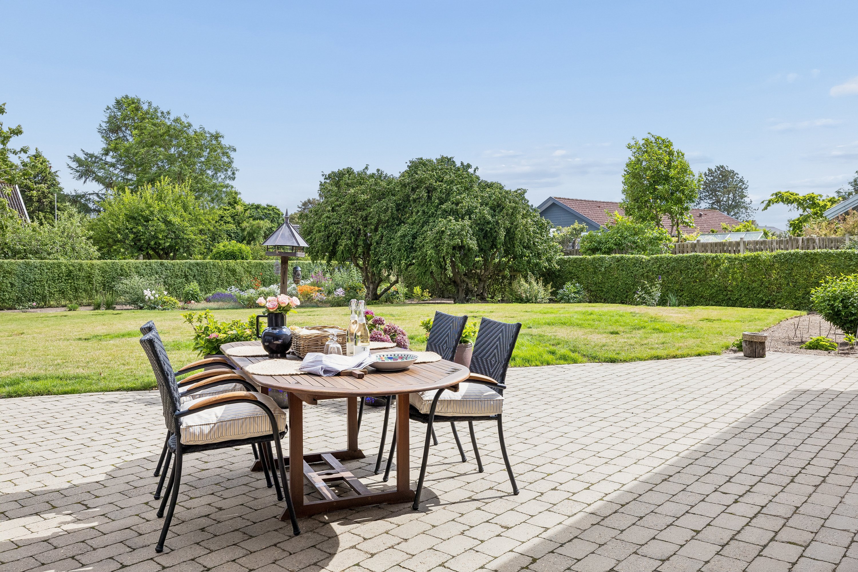 Fremhævet terrasse billede i fuldskærmstilstand. Billede af Rådyrløkken 175, Slukefter, 5210 Odense NV