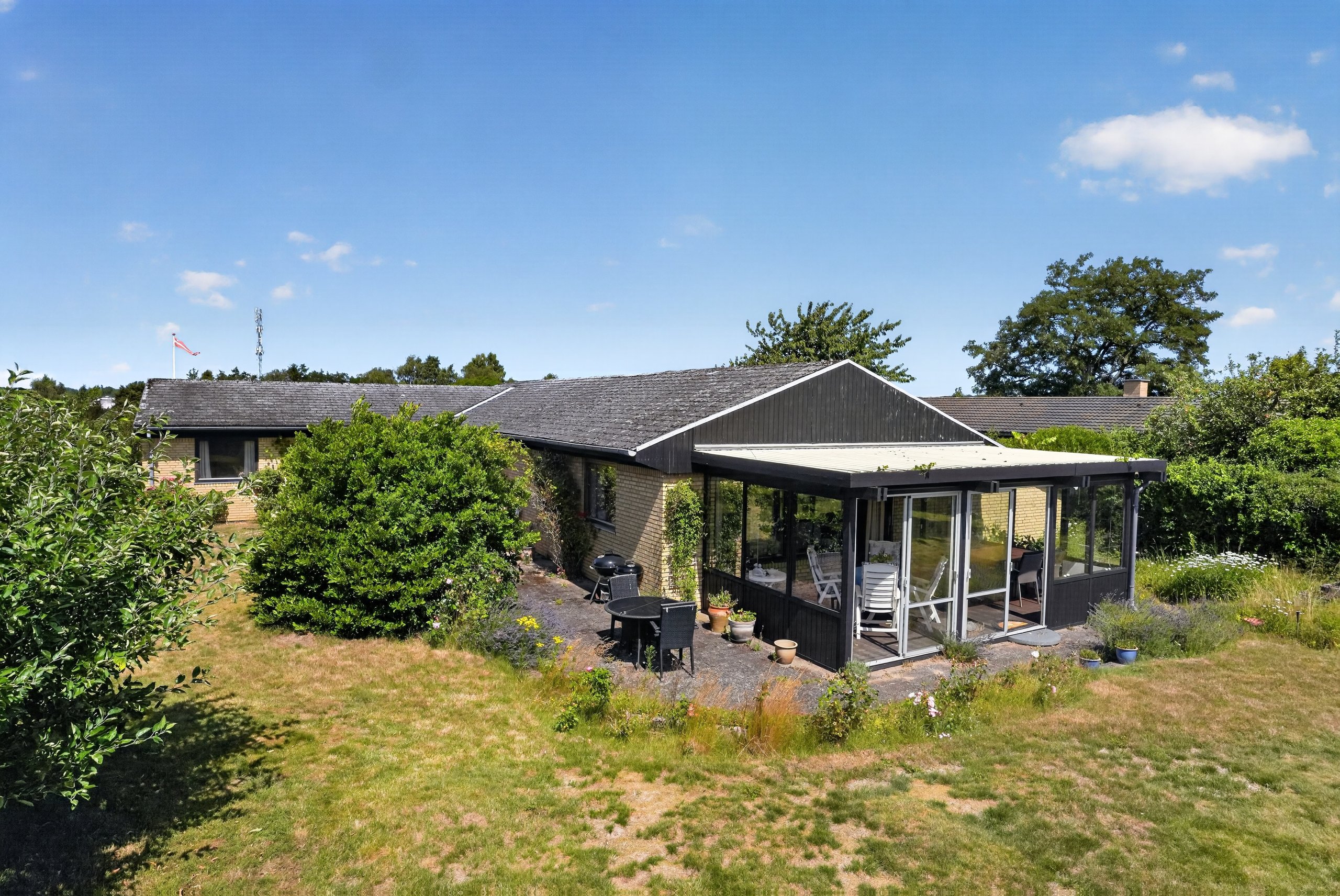 Villa: Ejendommen på Blåmejsevej 15, 3400 Hillerød