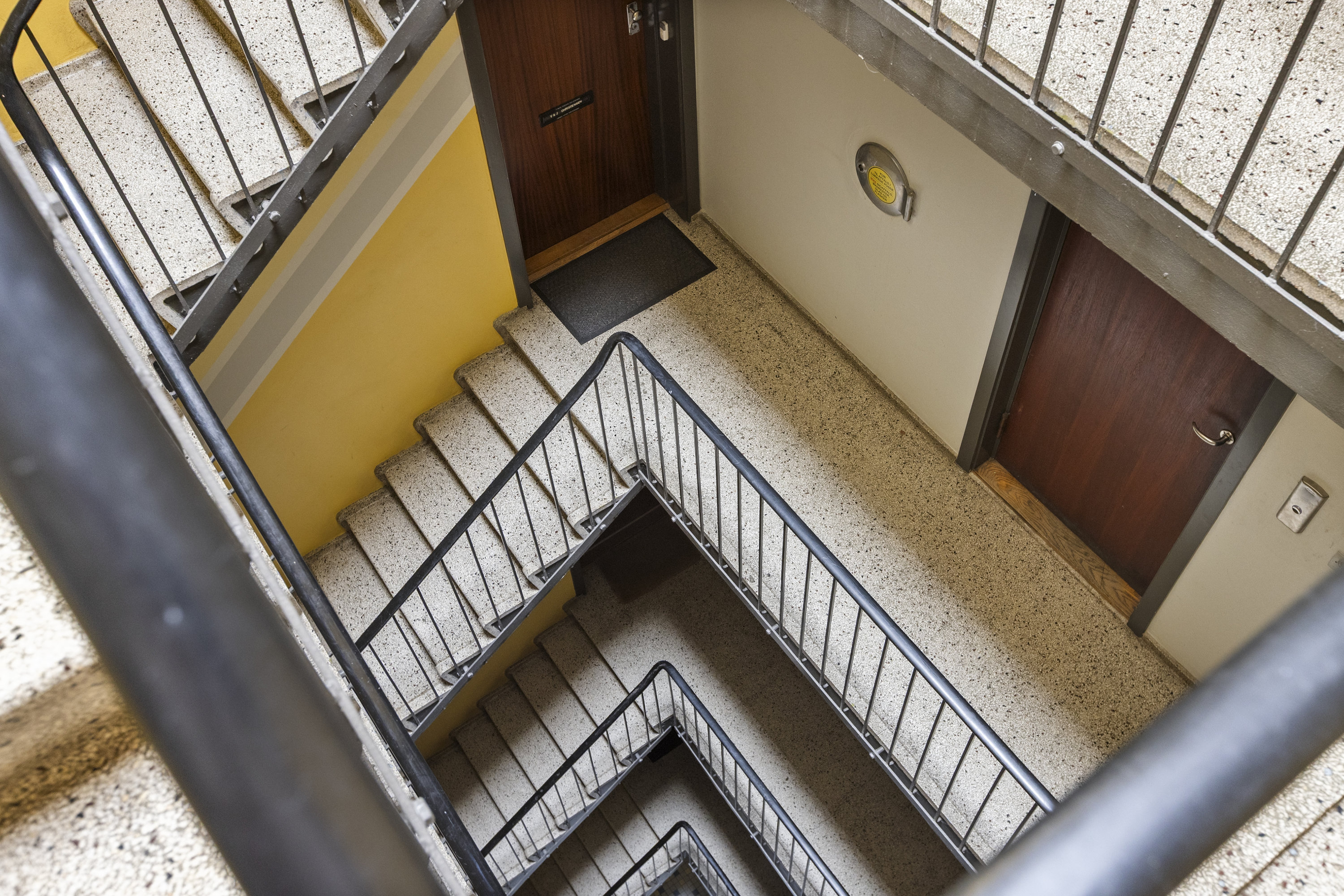 Fremhævet opgang billede i fuldskærmstilstand. Billede af Bryggervænget 5, 3. th., 4400 Kalundborg