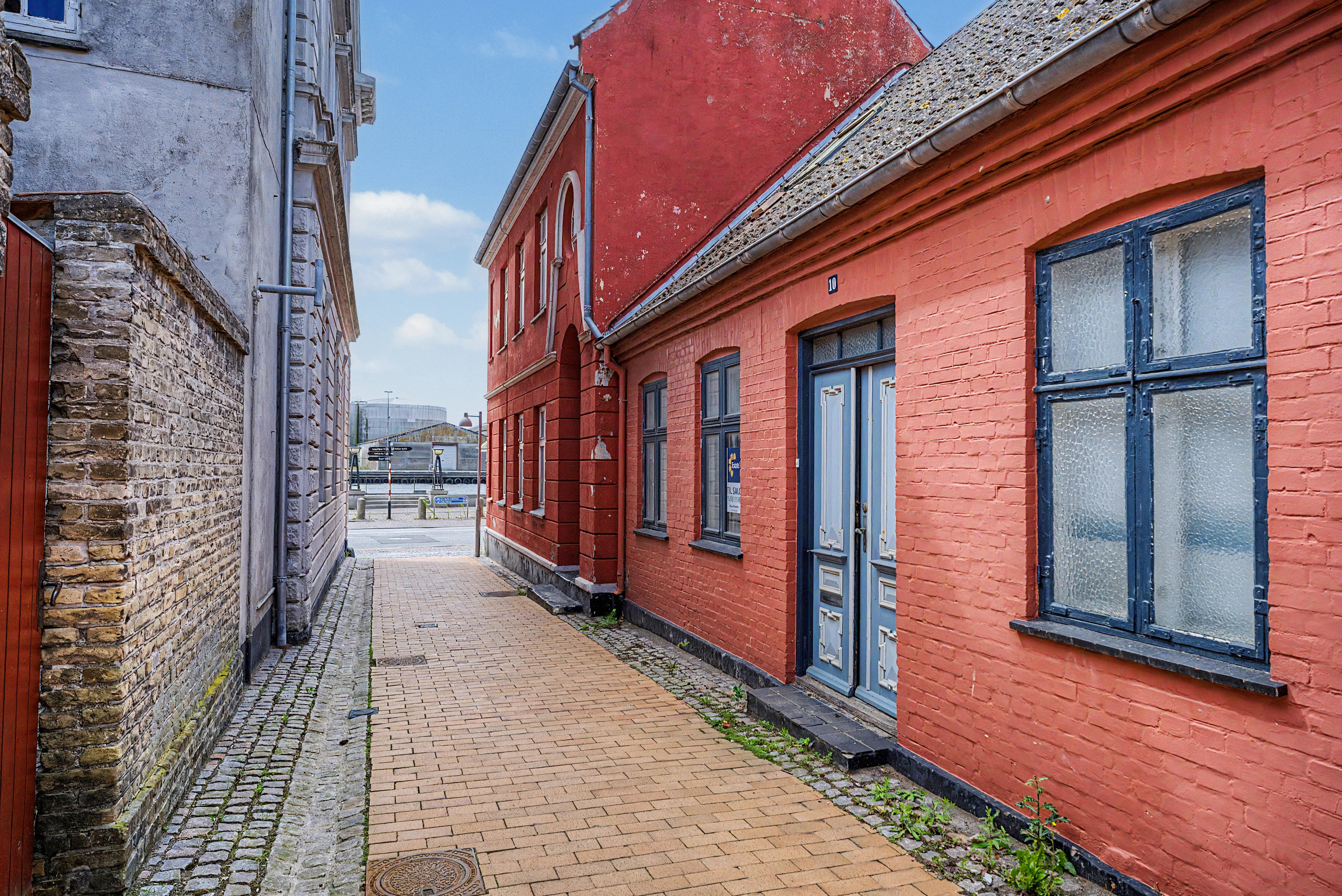 Fremhævet facade billede i fuldskærmstilstand. Billede af Farverensstræde 10, 4900 Nakskov