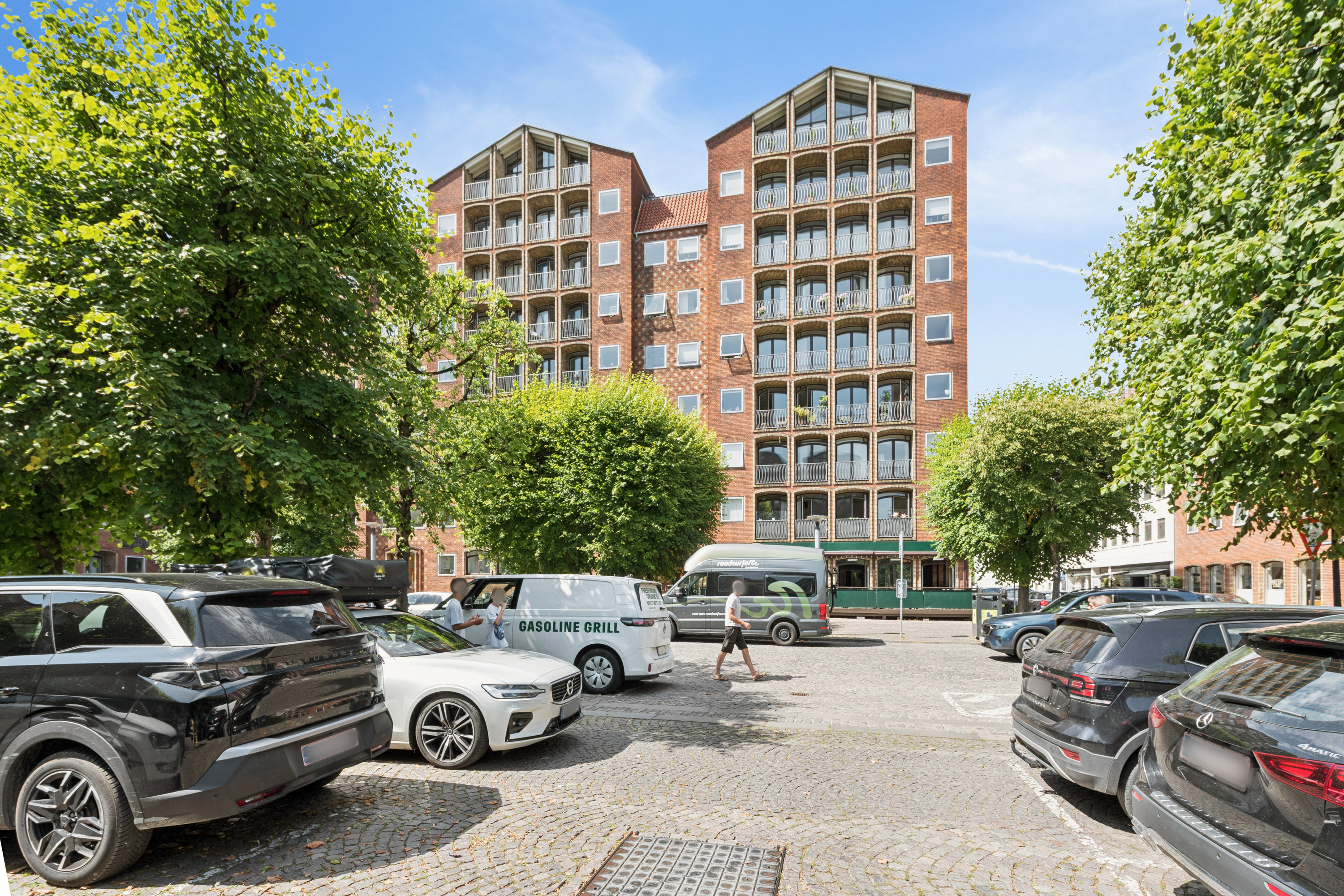 Fremhævet andet billede i fuldskærmstilstand. Billede af Dronningens Tværgade 41, 1. 3., 1302 København K