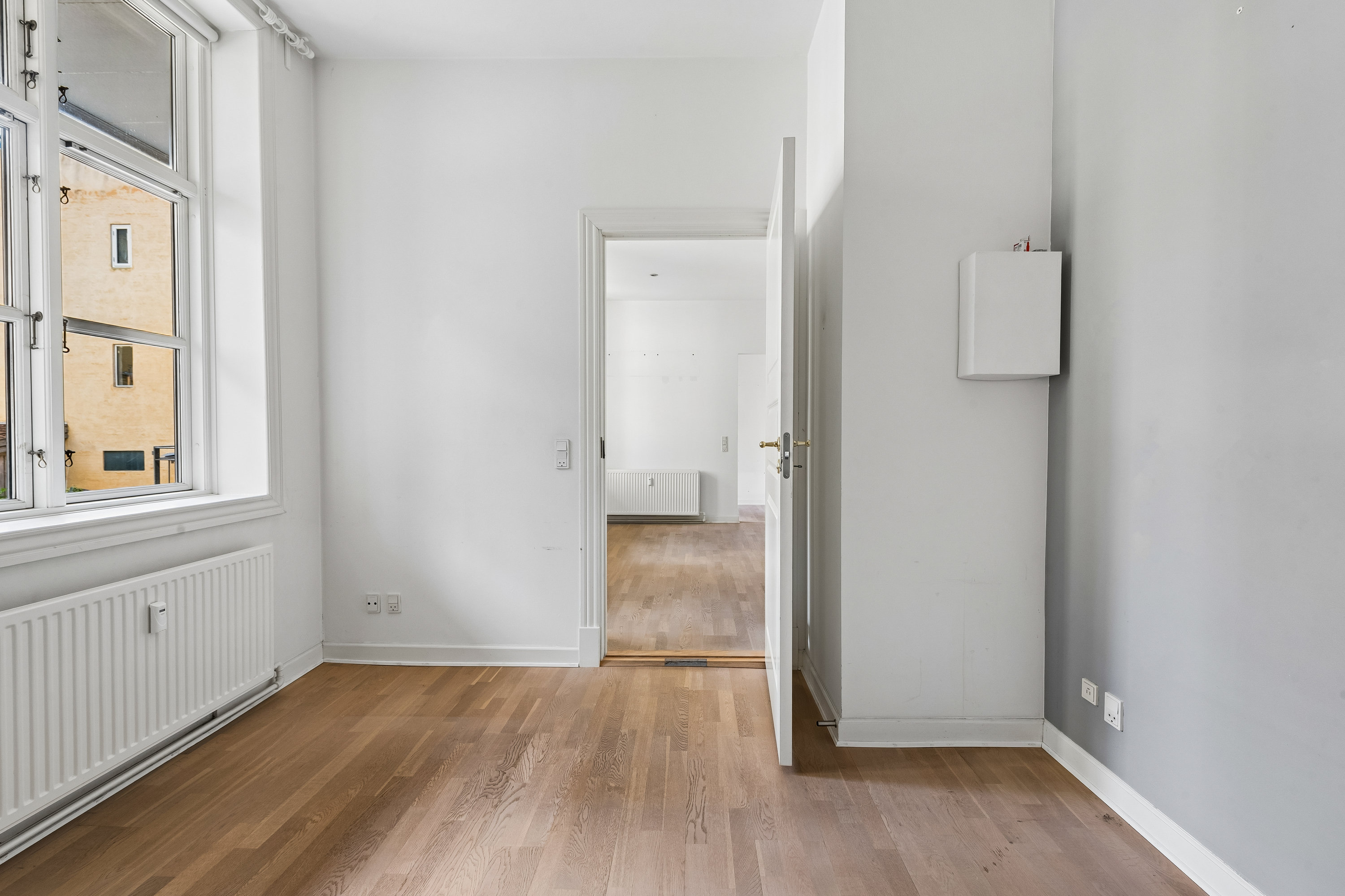 Fremhævet værelse billede i fuldskærmstilstand. Billede af Store Kongensgade 92A, st., 1264 København K
