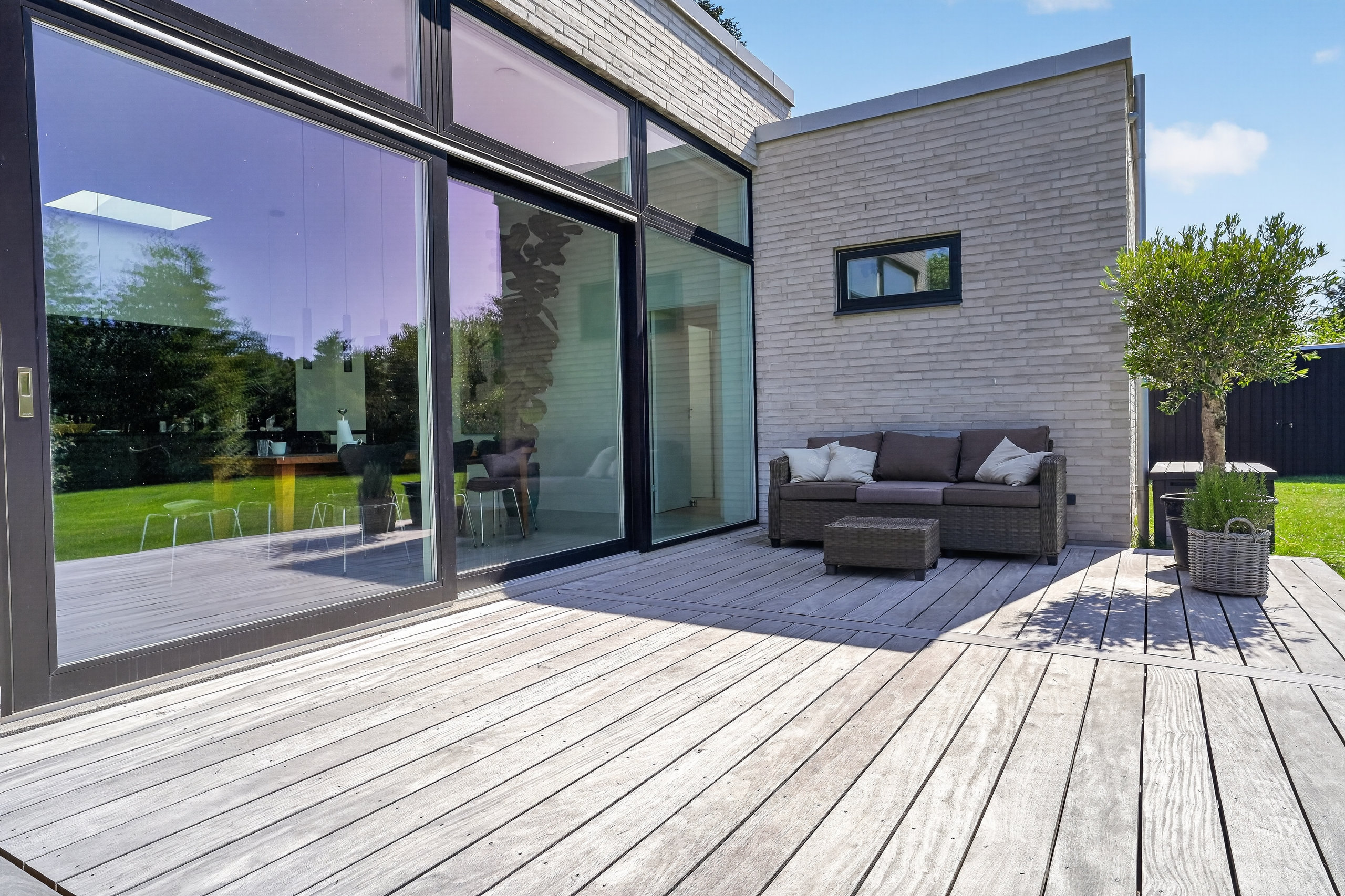 Fremhævet terrasse billede i fuldskærmstilstand. Billede af Mosedraget 4, Nødebo, 3480 Fredensborg