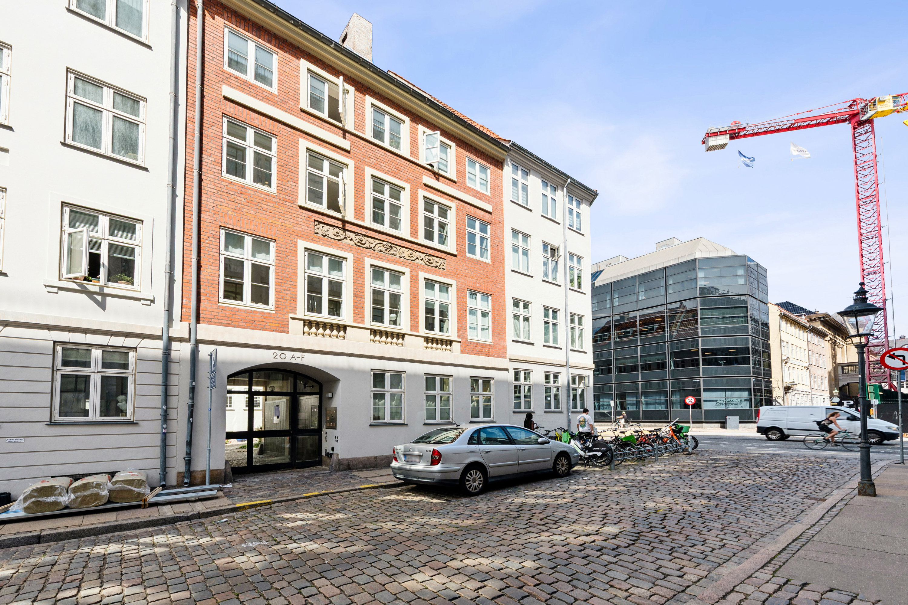 Fremhævet andet billede i fuldskærmstilstand. Billede af Laksegade 20B, st. tv., 1063 København K