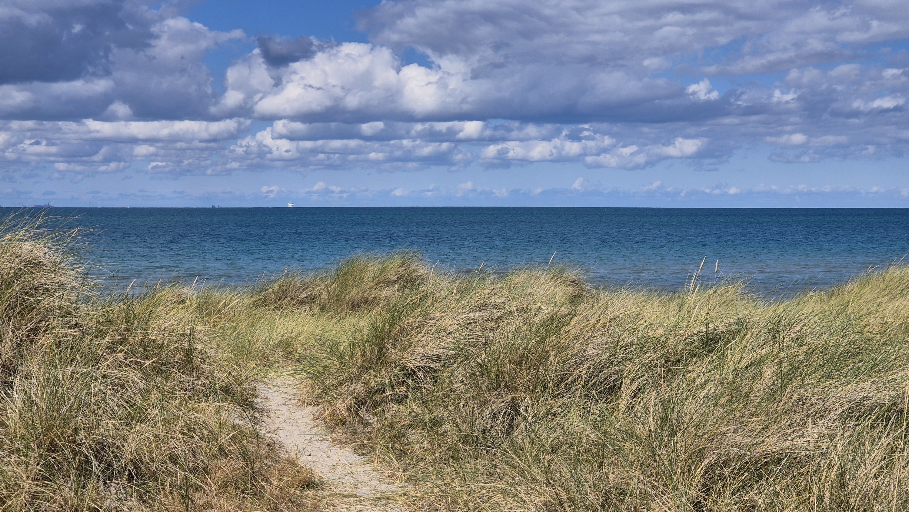Fremhævet  billede i fuldskærmstilstand. Billede af Strandkanten 11, Vesterø Havn, 9940 Læsø