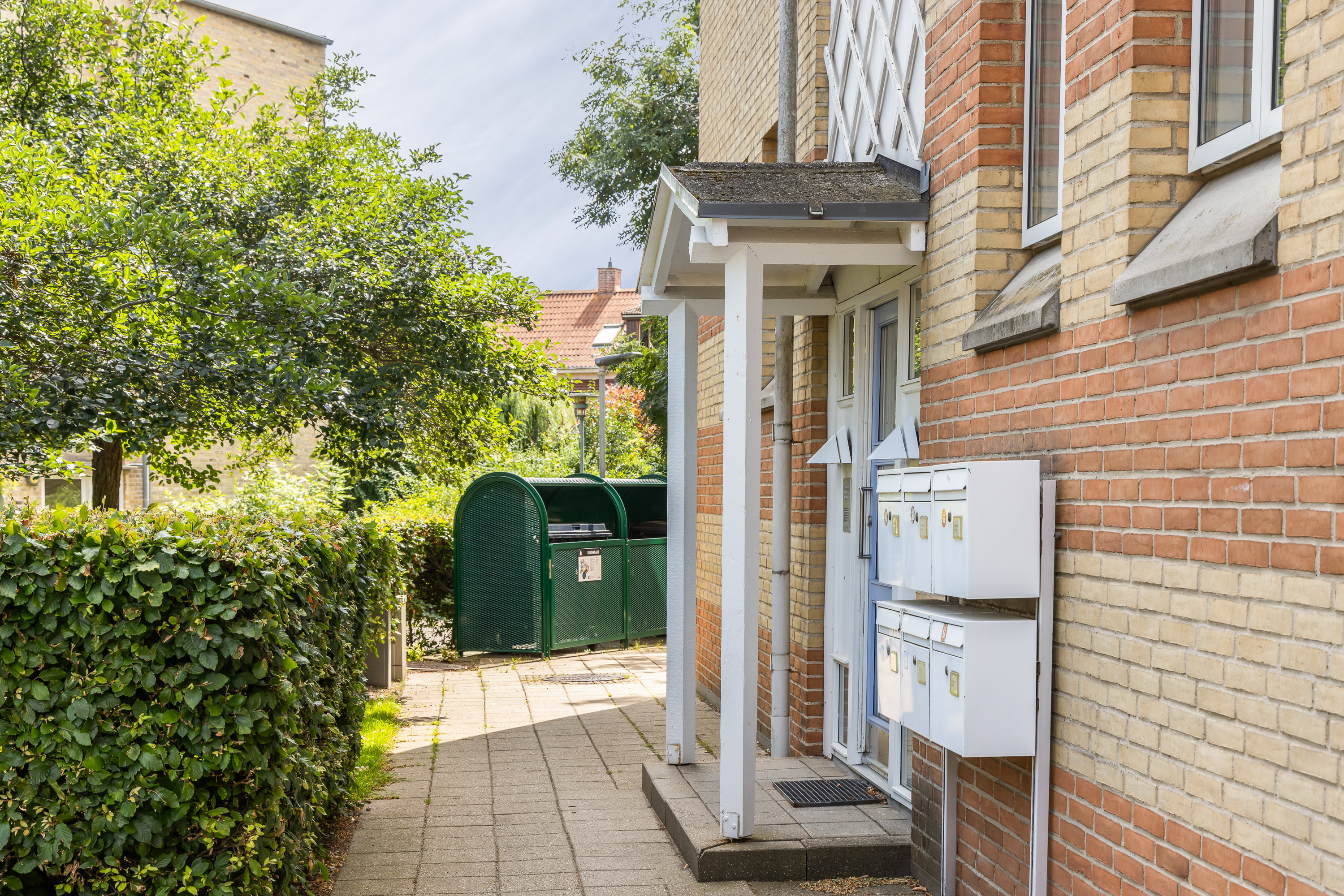 Fremhævet facade billede i fuldskærmstilstand. Billede af Nørgaardsvej 14, st. tv., 2800 Kongens Lyngby
