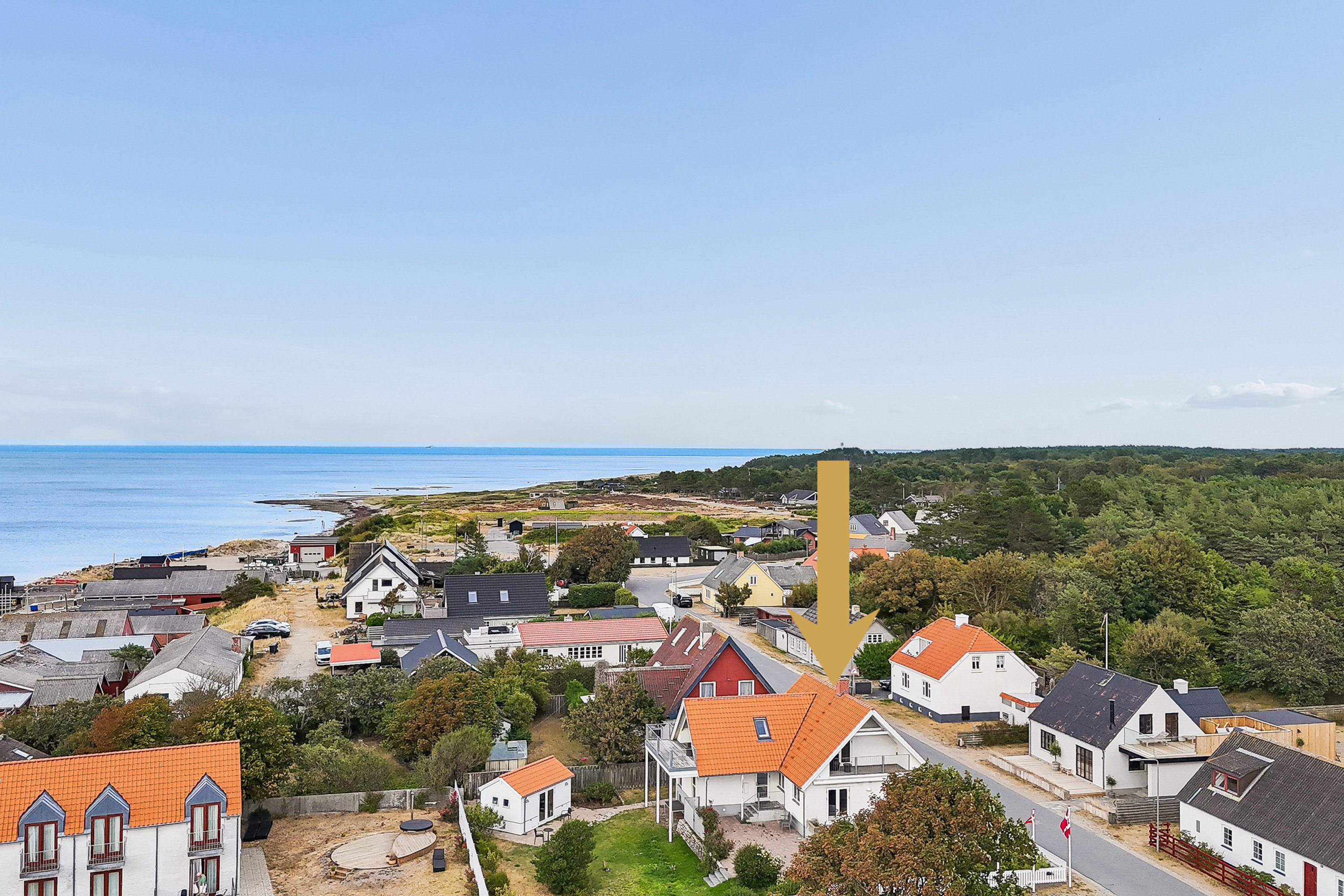 Fremhævet luftfoto billede i fuldskærmstilstand. Billede af Plantagevej 7, Vesterø, 9940 Læsø