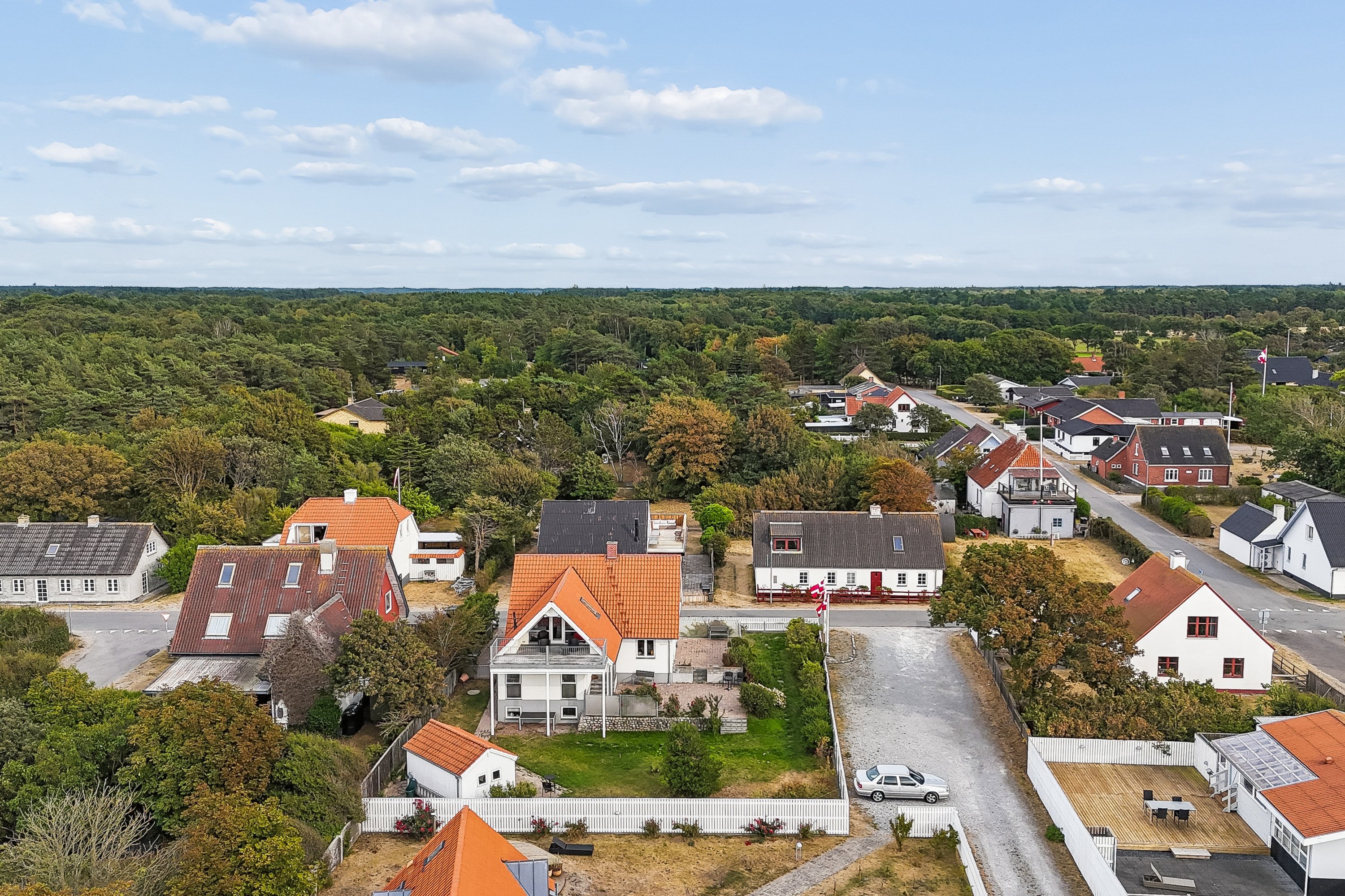 Fremhævet luftfoto billede i fuldskærmstilstand. Billede af Plantagevej 7, Vesterø, 9940 Læsø