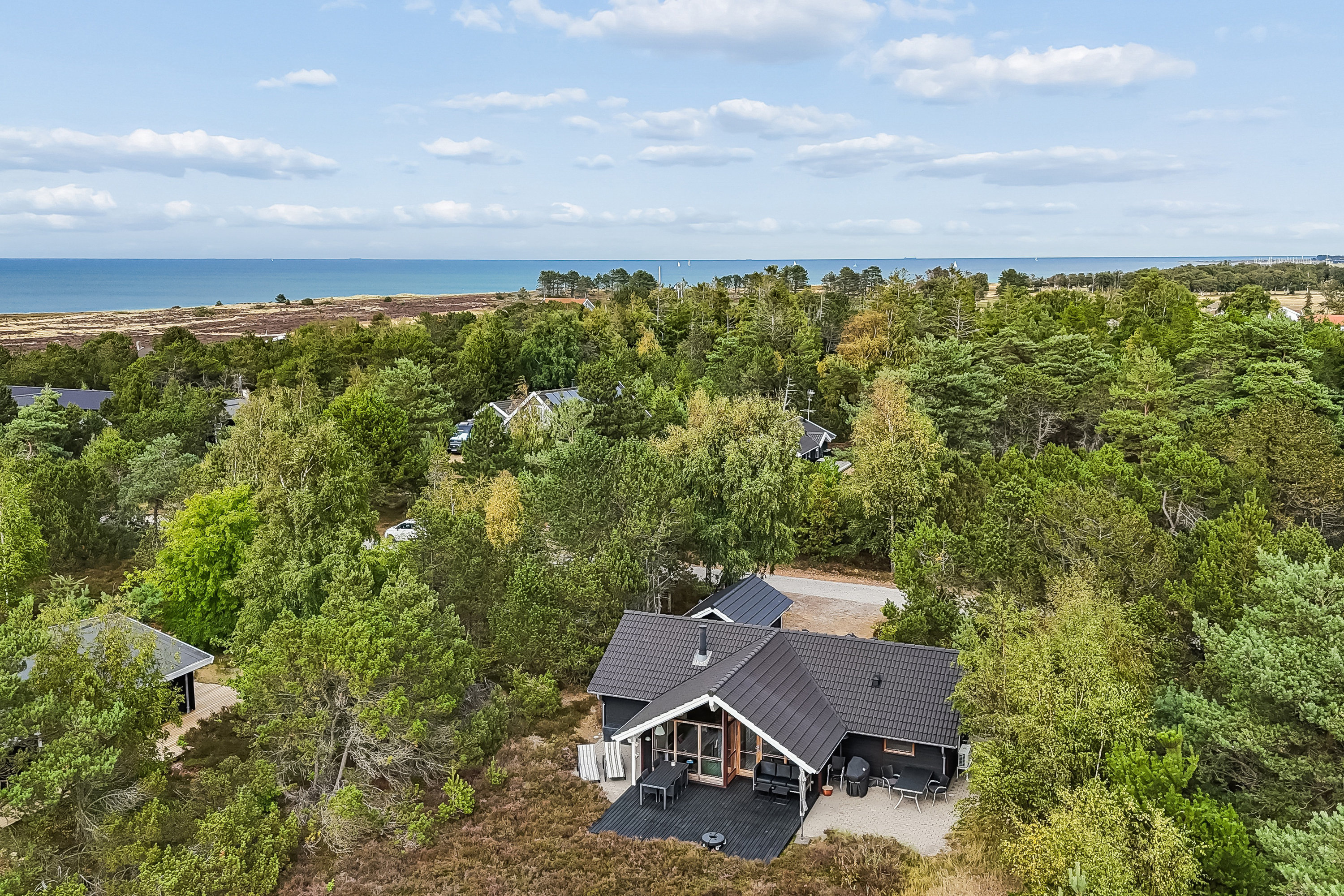 Fritidshus: Luftfoto på Langvarigheden 15, 9940 Læsø