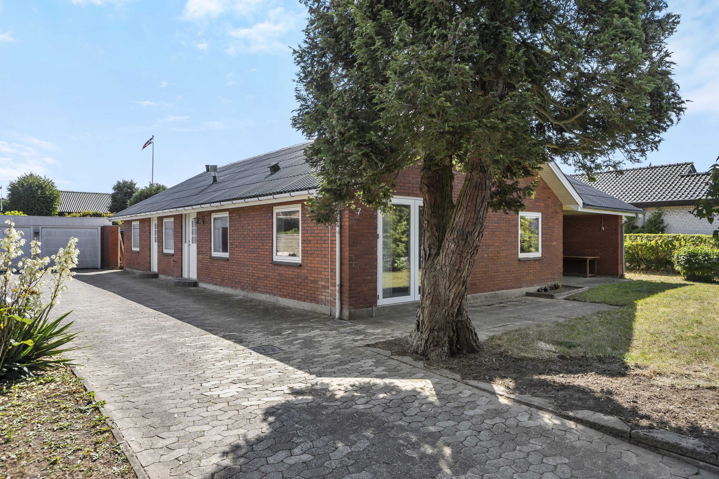 Miniaturebillede 1: ejendommen. Billede af Bøgevej 7, 4100 Ringsted