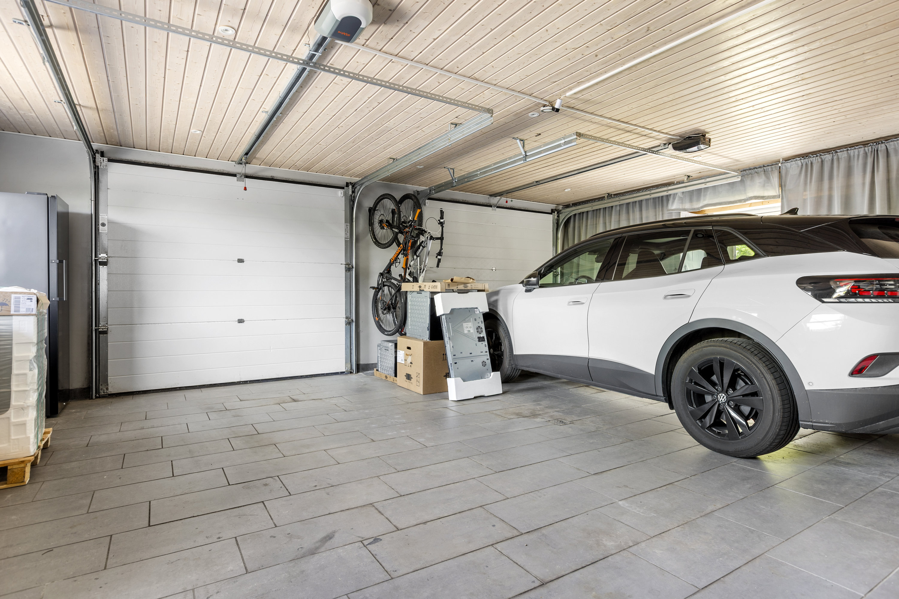 Fremhævet garage billede i fuldskærmstilstand. Billede af Egemosevej 26, Jystrup, 4174 Jystrup Midtsj