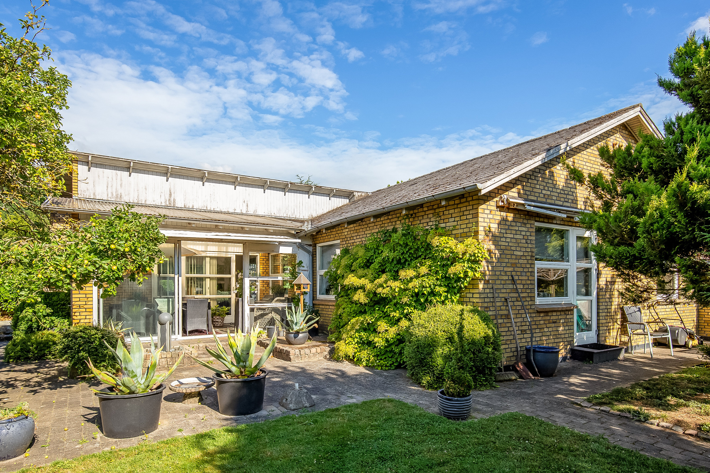 Miniaturebillede 1: terrasse. Billede af Vedbæksvænget 3, Torsted, 8700 Horsens