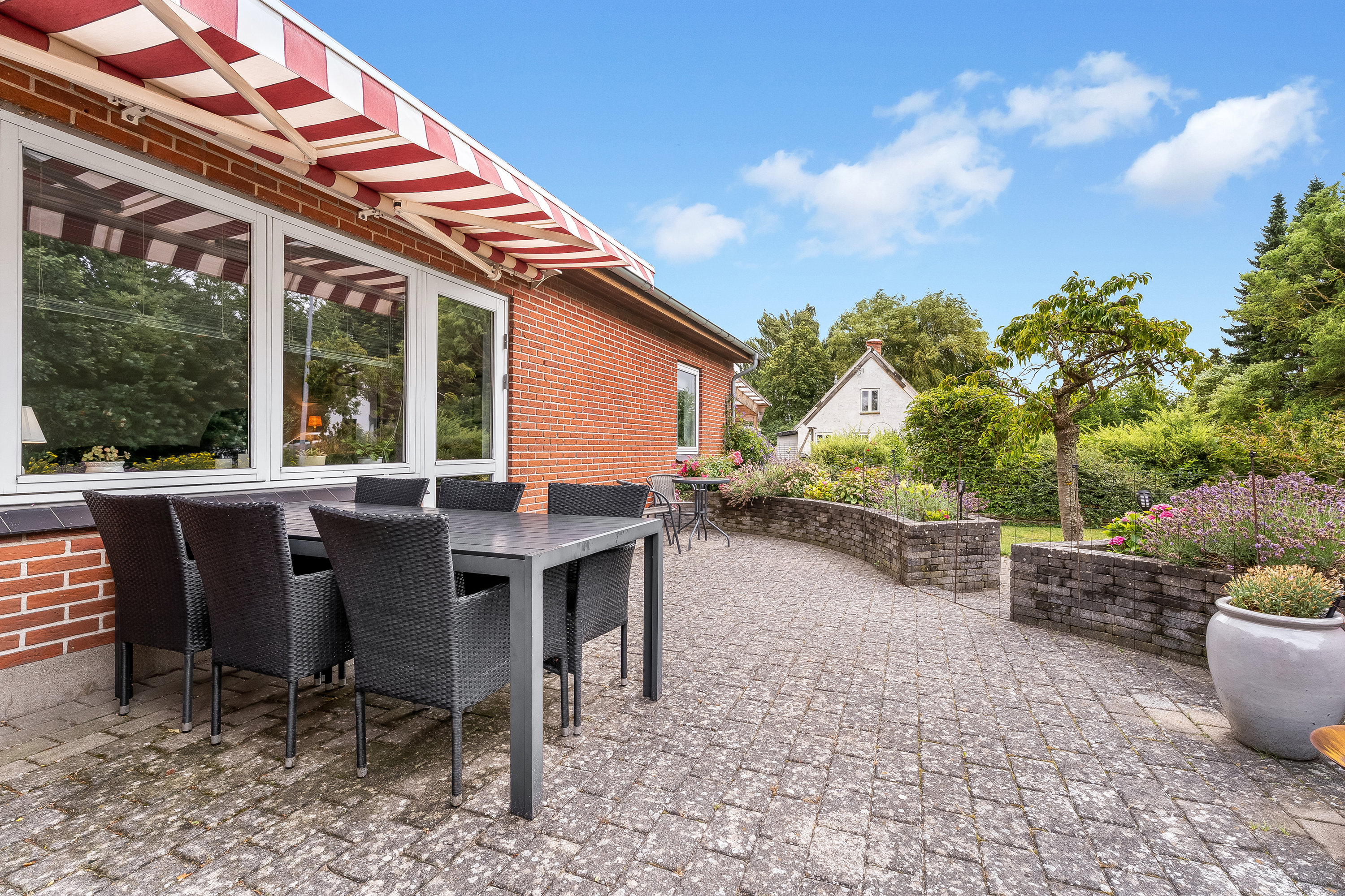 Fremhævet terrasse billede i fuldskærmstilstand. Billede af Bryggervej 1, Skørringe, 4930 Maribo