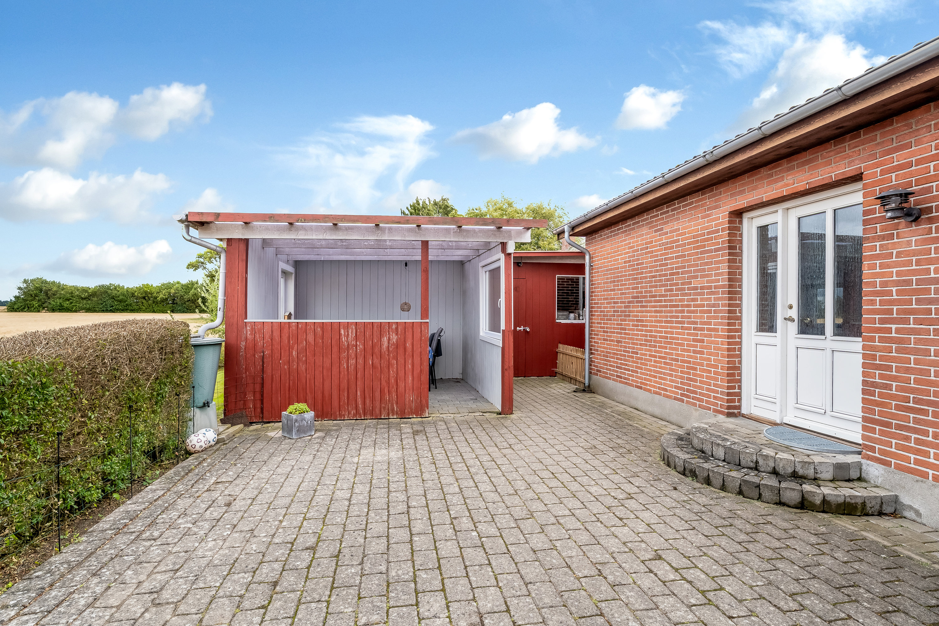 Fremhævet terrasse billede i fuldskærmstilstand. Billede af Bryggervej 1, Skørringe, 4930 Maribo