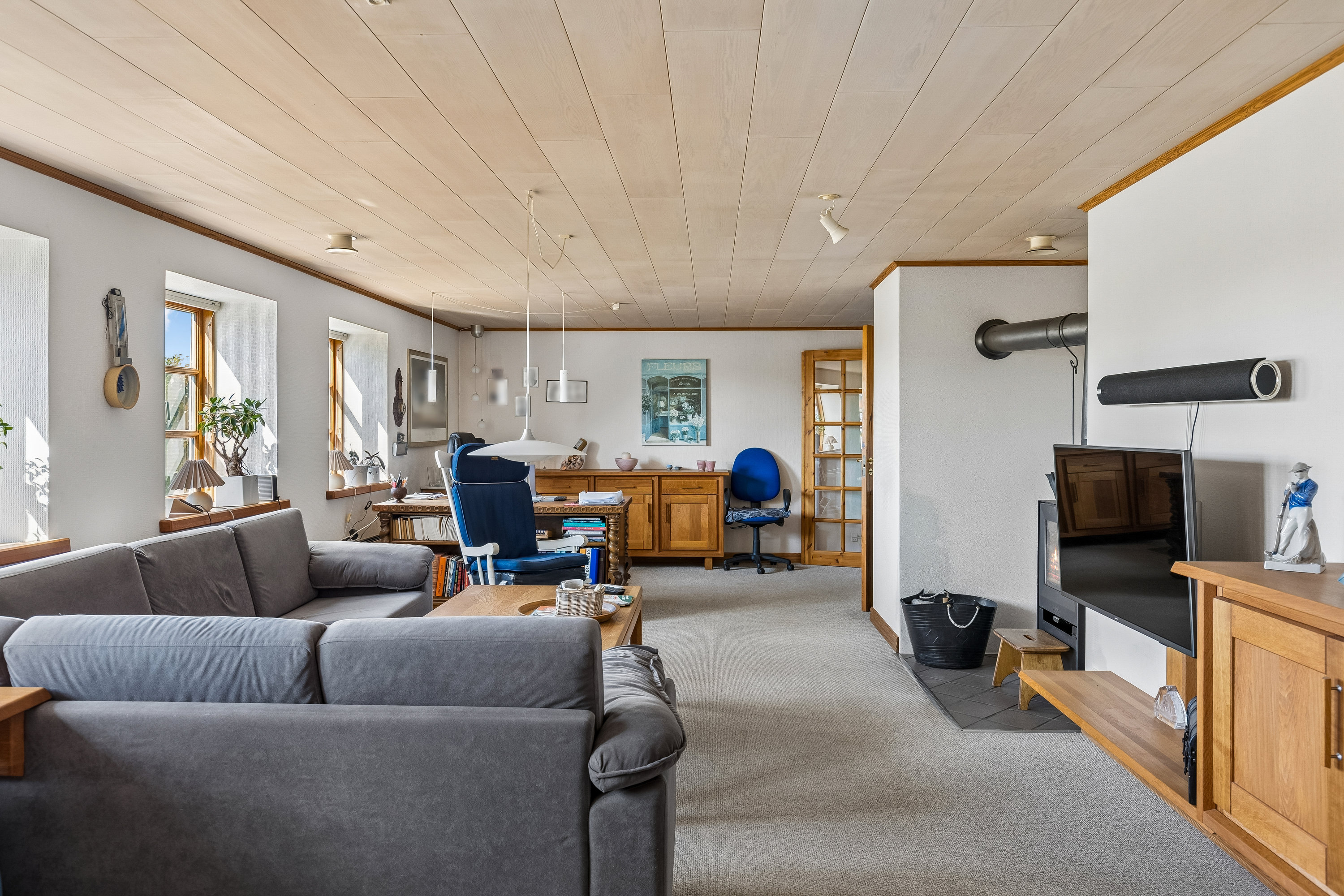 Fremhævet stue billede i fuldskærmstilstand. Billede af Nydamvej 74, Øster Sottrup, 6400 Sønderborg