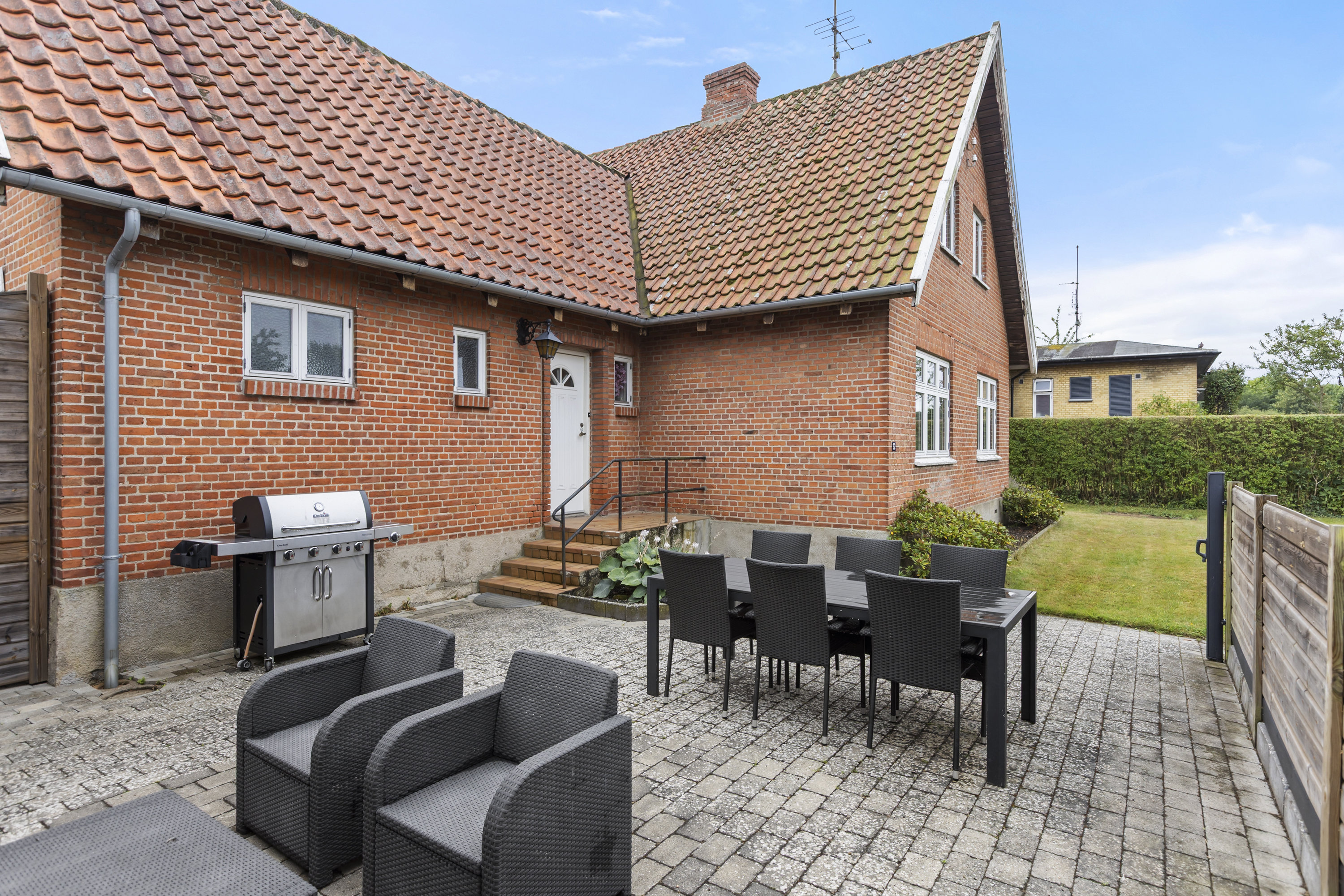 Miniaturebillede 1: terrasse. Billede af Holbækvej 22, 4370 Store Merløse
