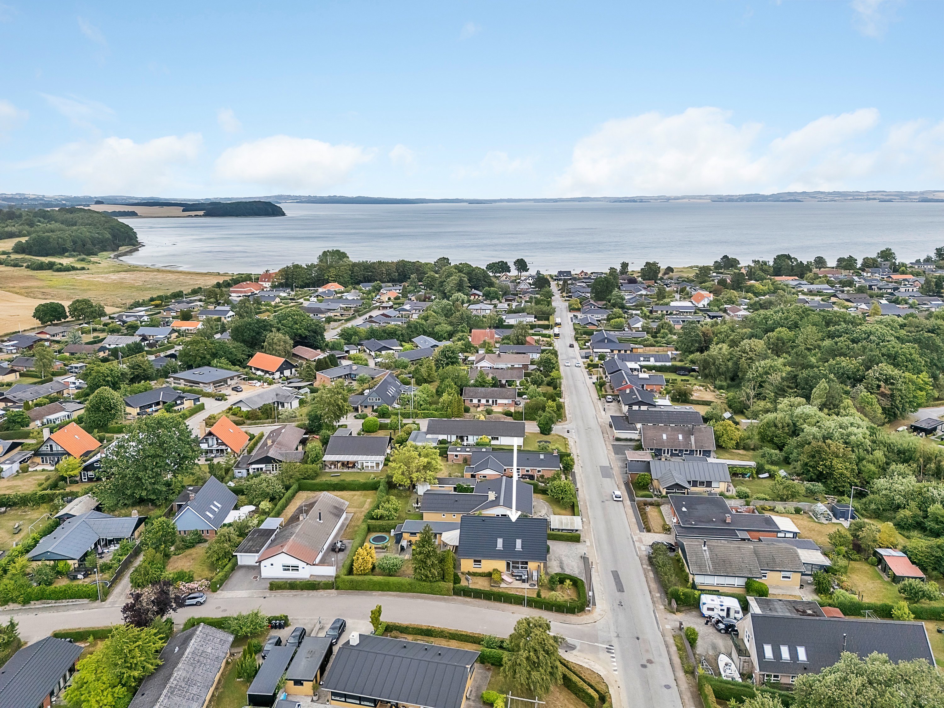 Fremhævet luftfoto billede i fuldskærmstilstand. Billede af Præstekravevej 5, Studstrup, 8541 Skødstrup