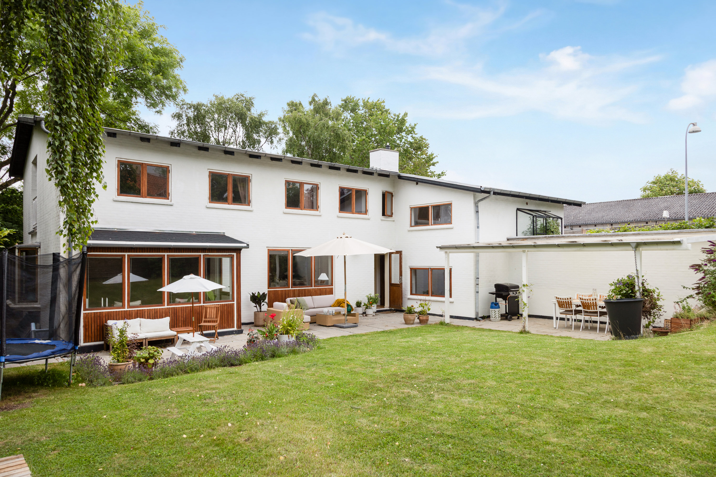 Miniaturebillede 1: facade. Billede af Møllevej 4, 2750 Ballerup