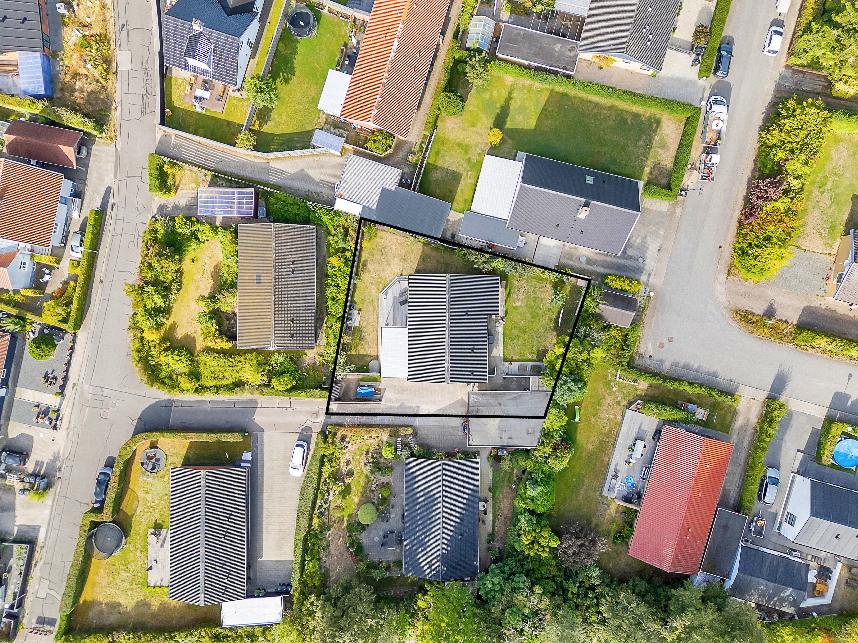 Fremhævet luftfoto billede i fuldskærmstilstand. Billede af Dannevang 6, 8520 Lystrup