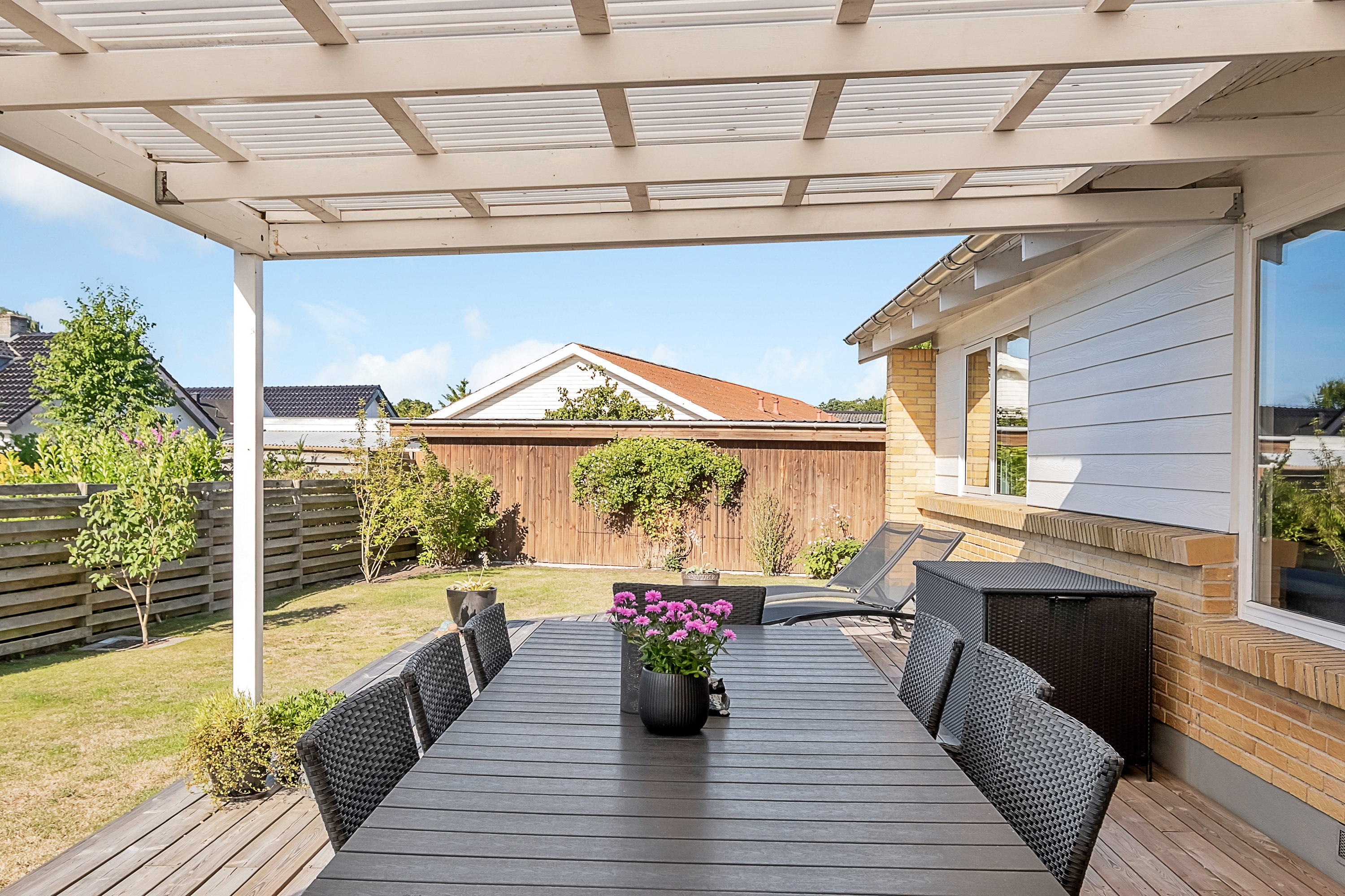 Fremhævet overdækket terrasse billede i fuldskærmstilstand. Billede af Dannevang 6, 8520 Lystrup
