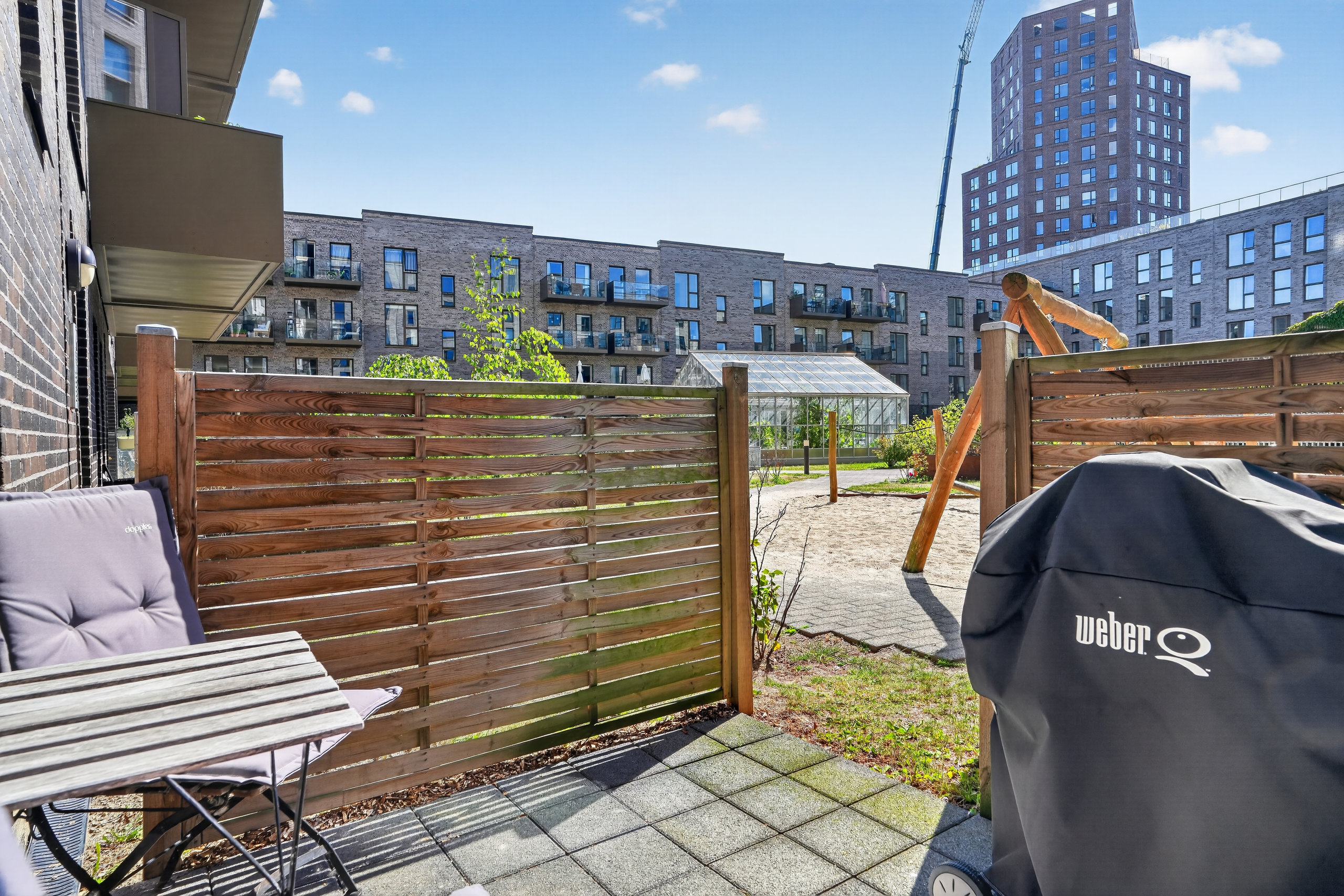 Fremhævet terrasse billede i fuldskærmstilstand. Billede af Ingrid Marievej 22, st. th., 2500 Valby